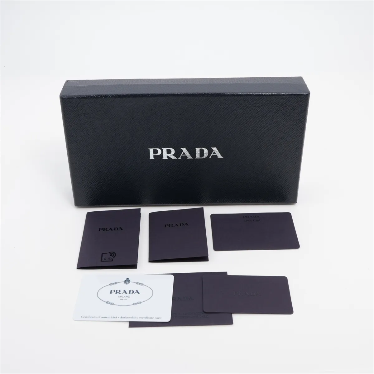 Saffiano 1ML506 Leather Round Zip Wallet, Black — view 10
