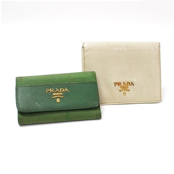 accessories (2 items: key case & bi-fold wallet)