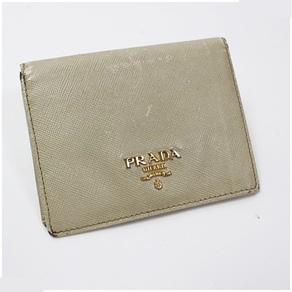 accessories (2 items: key case & bi-fold wallet) — view 3