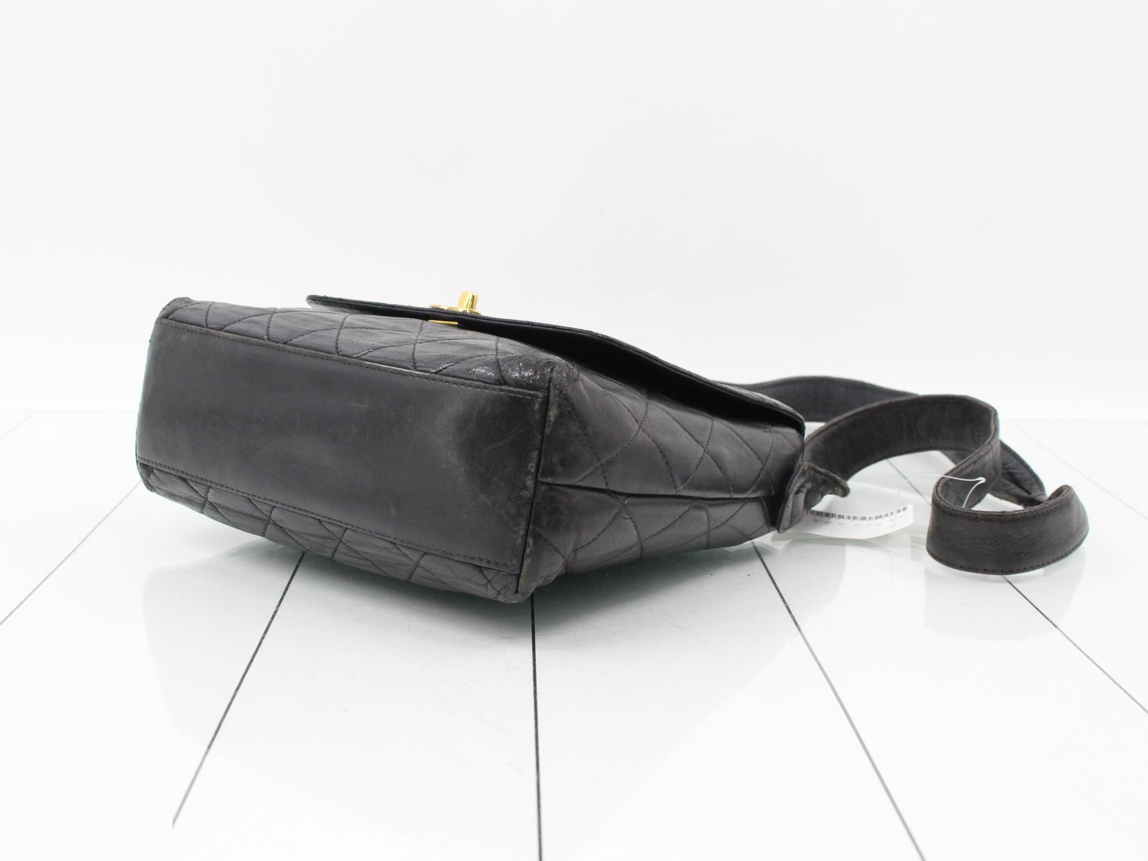 One-Shoulder Turnlock Bag — view 6