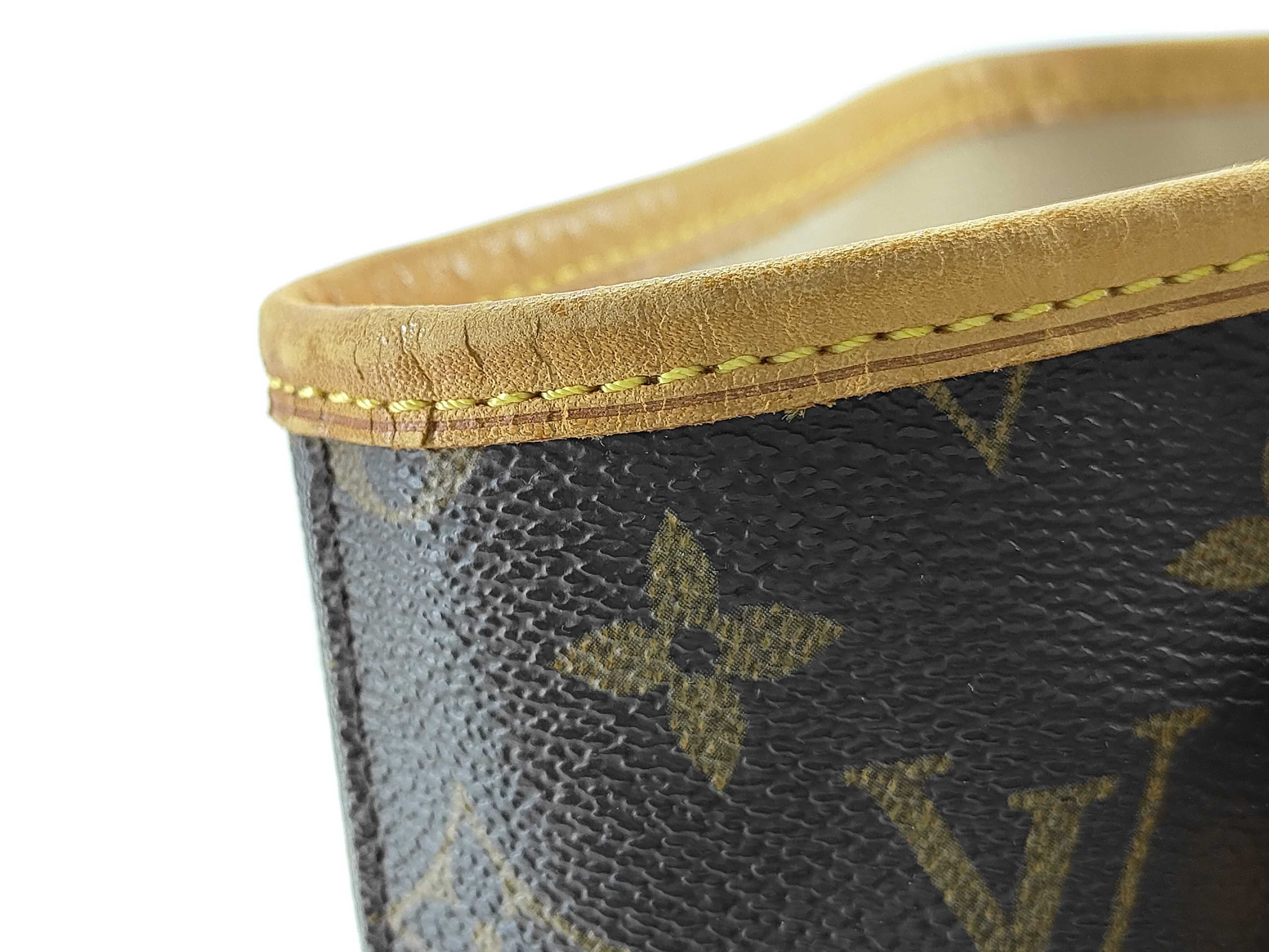 Monogram Tote Bag (Bucket PM, Petite Bucket) - No stickiness. — view 14