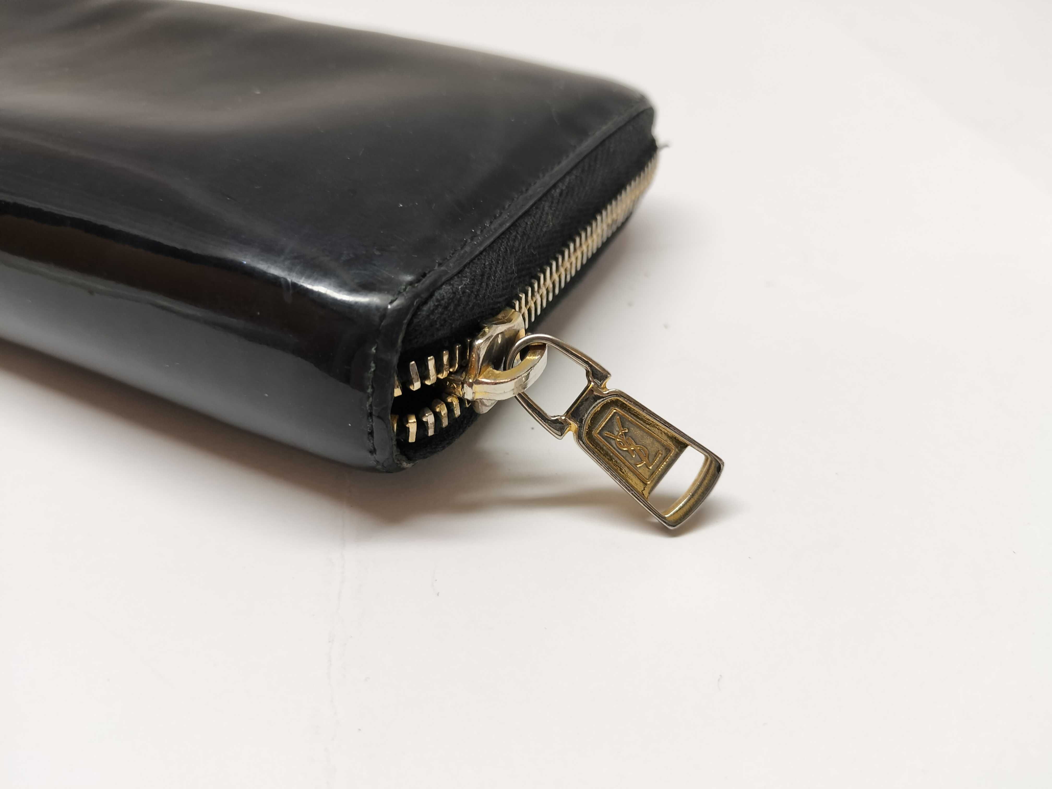Enamel Round Zip Wallet — view 3