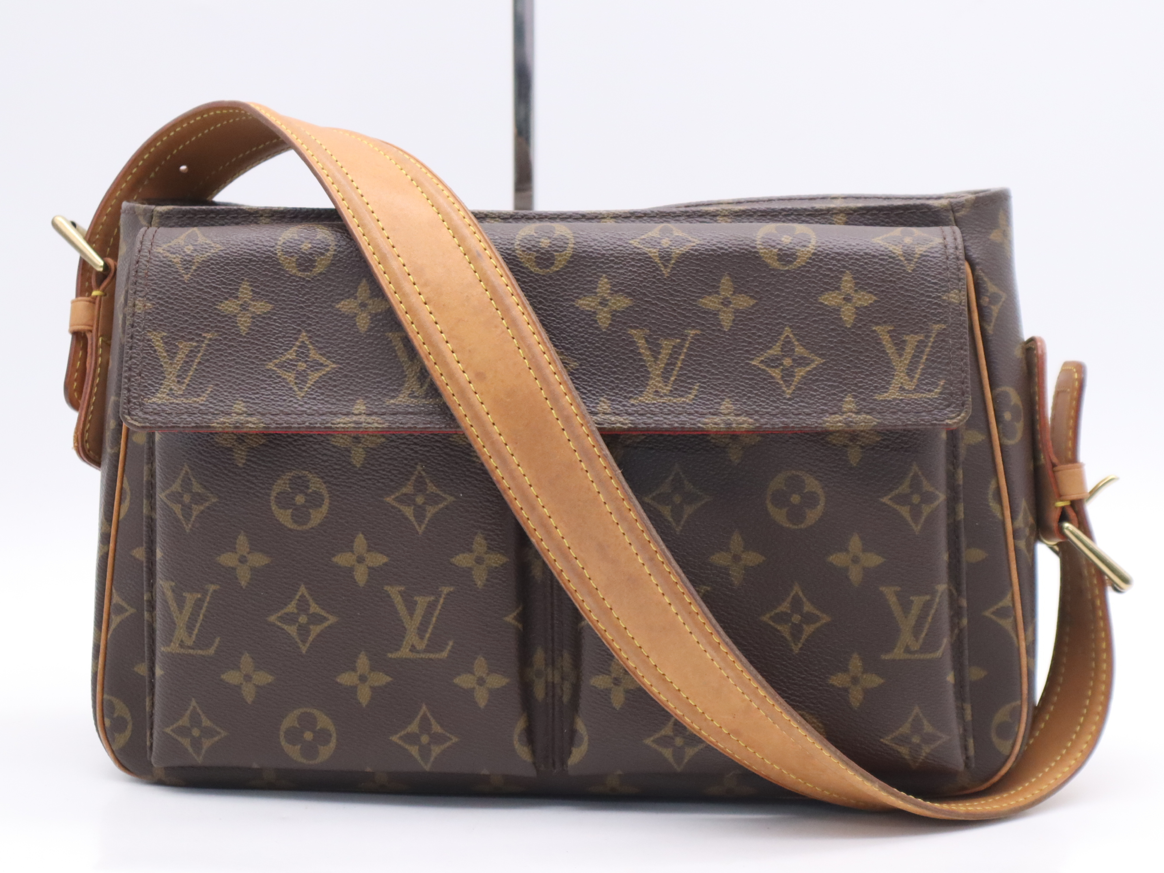 M51163 Monogram Vivacite GM Shoulder Bag