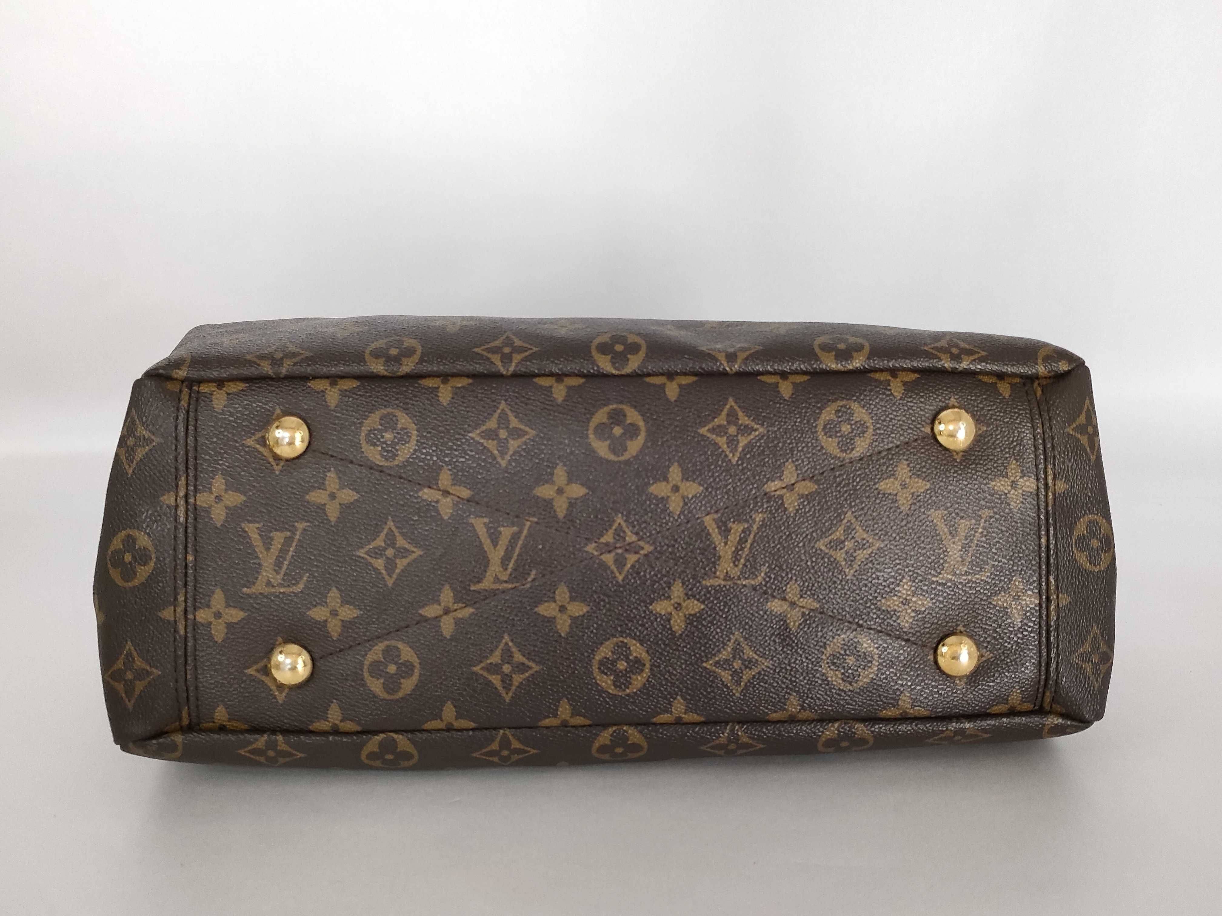 Monogram Vuitton Monogram Pallas MM M41175 Handbag — view 10