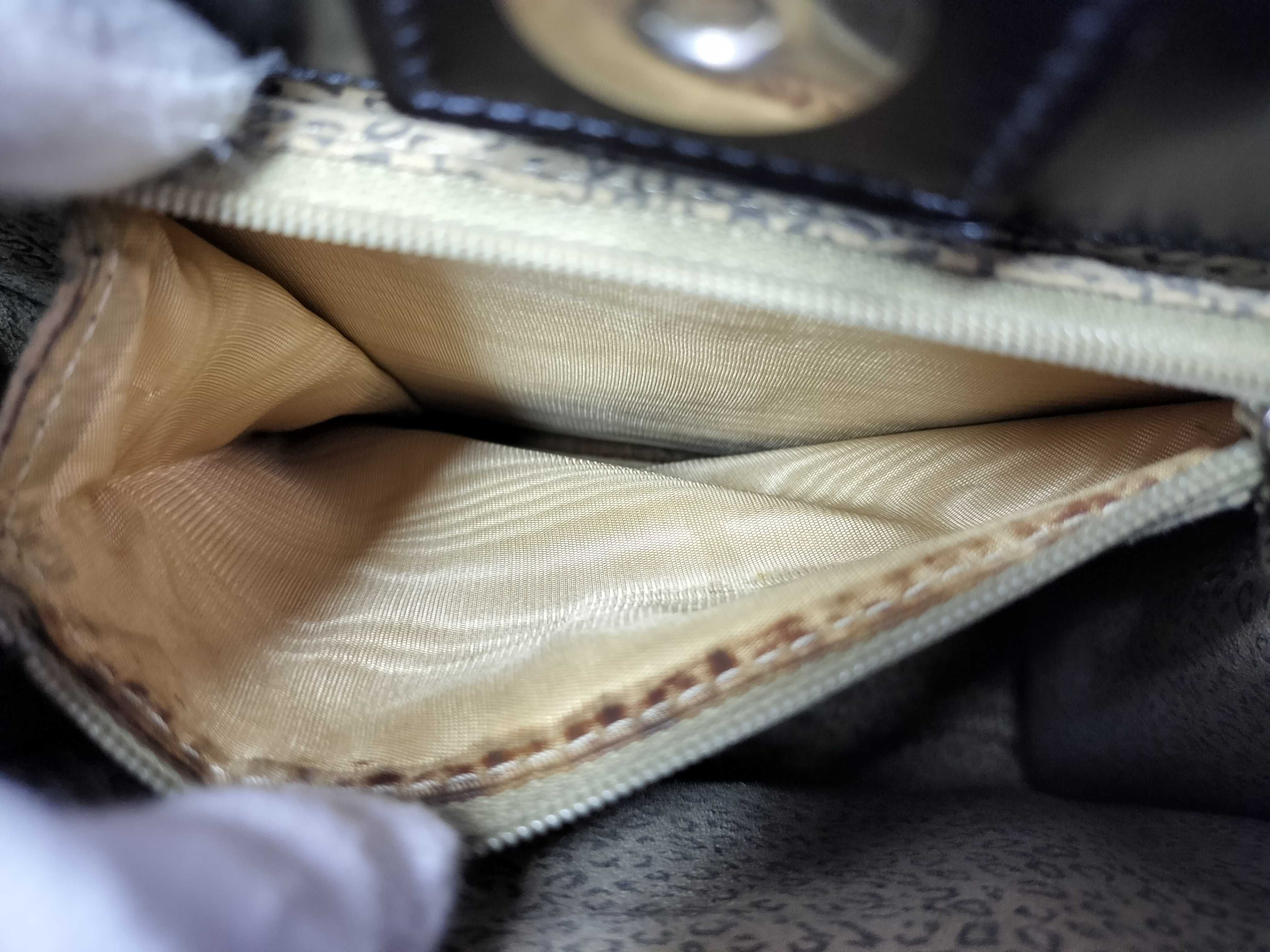 Panthère Leather Tote Bag — view 9