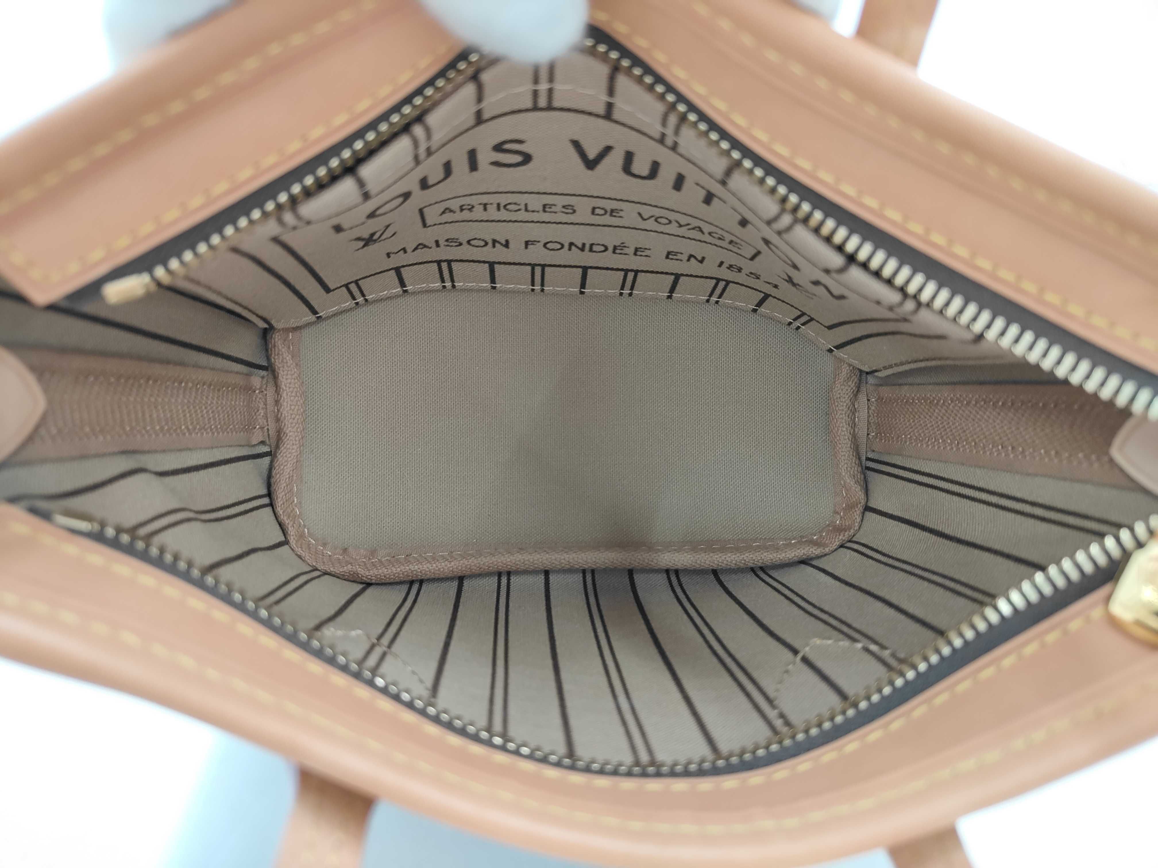 Monogram Neverfull BB M46705 Handbag — view 9