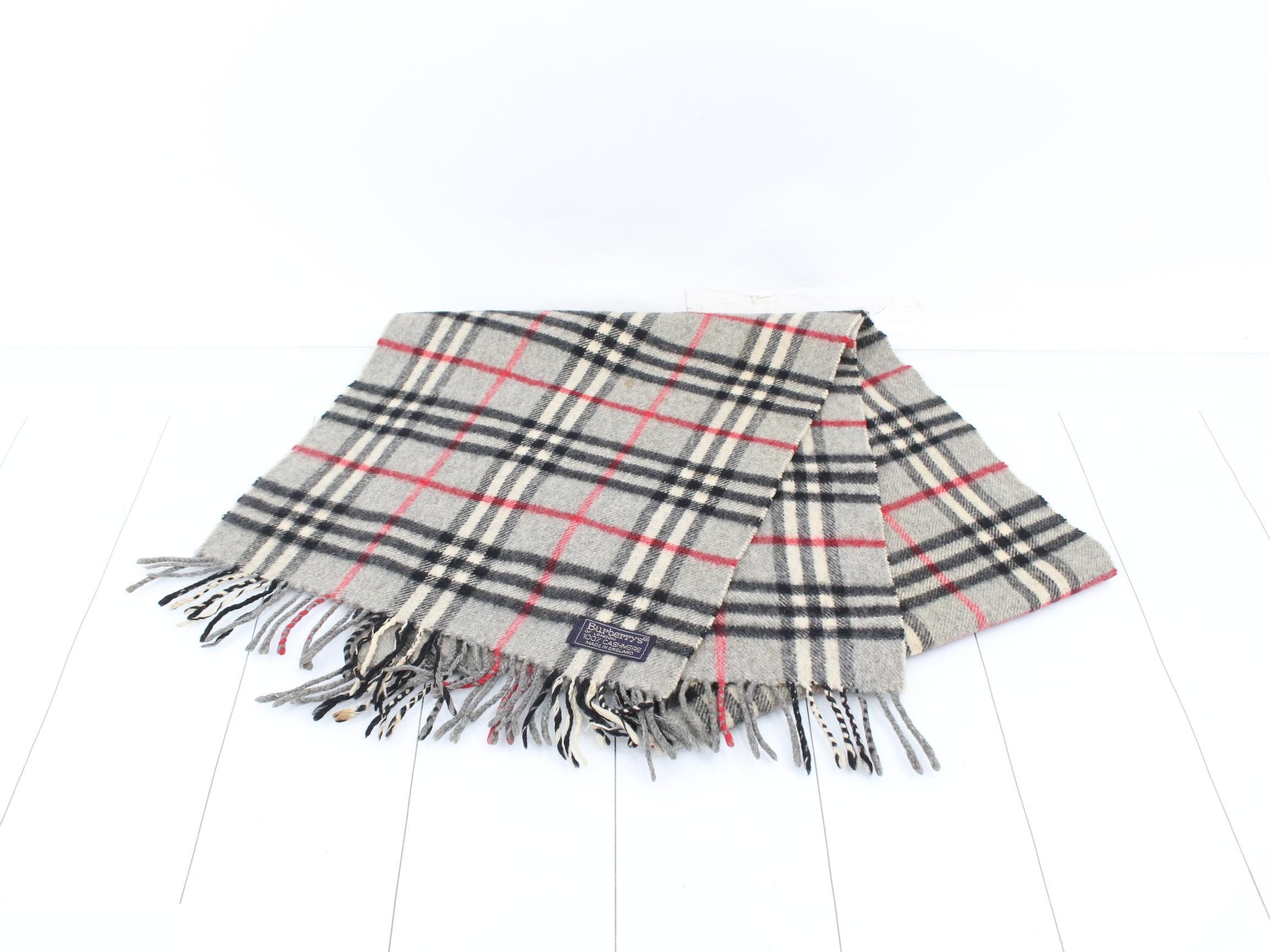 Other lines: Small items, accessories, and scarves — view 2