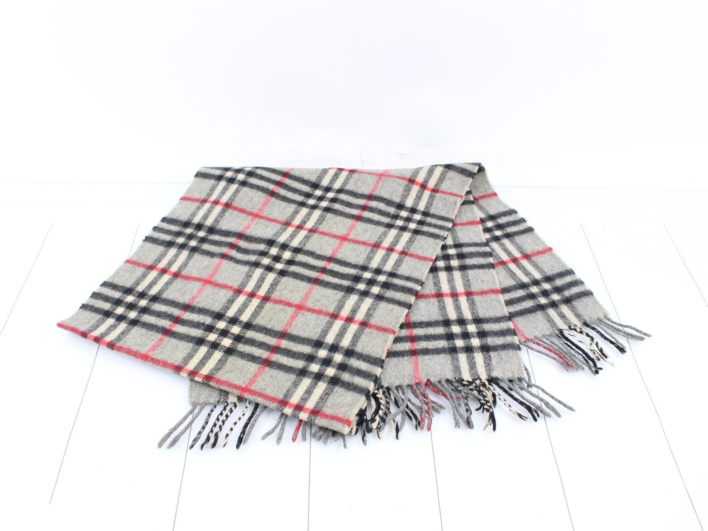 Other lines: Small items, accessories, and scarves — view 3
