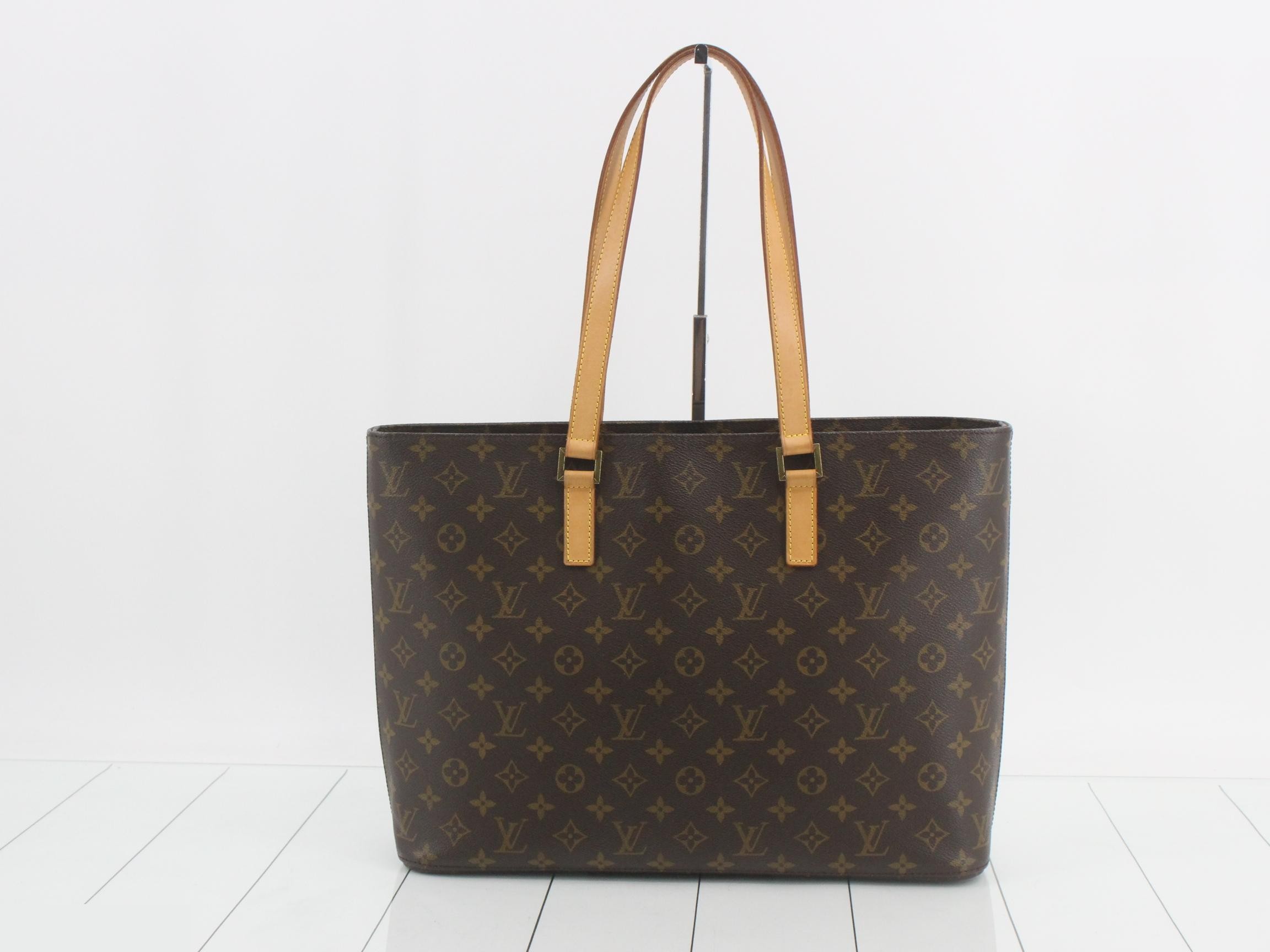 M51155 LV Monogram Luco Tote Bag — view 2