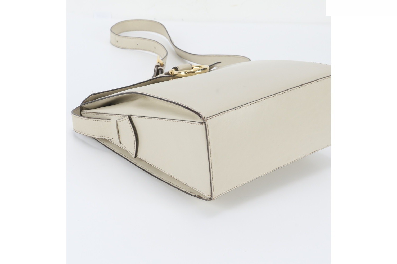 Leather shoulder bag, crossbody bag. — view 5