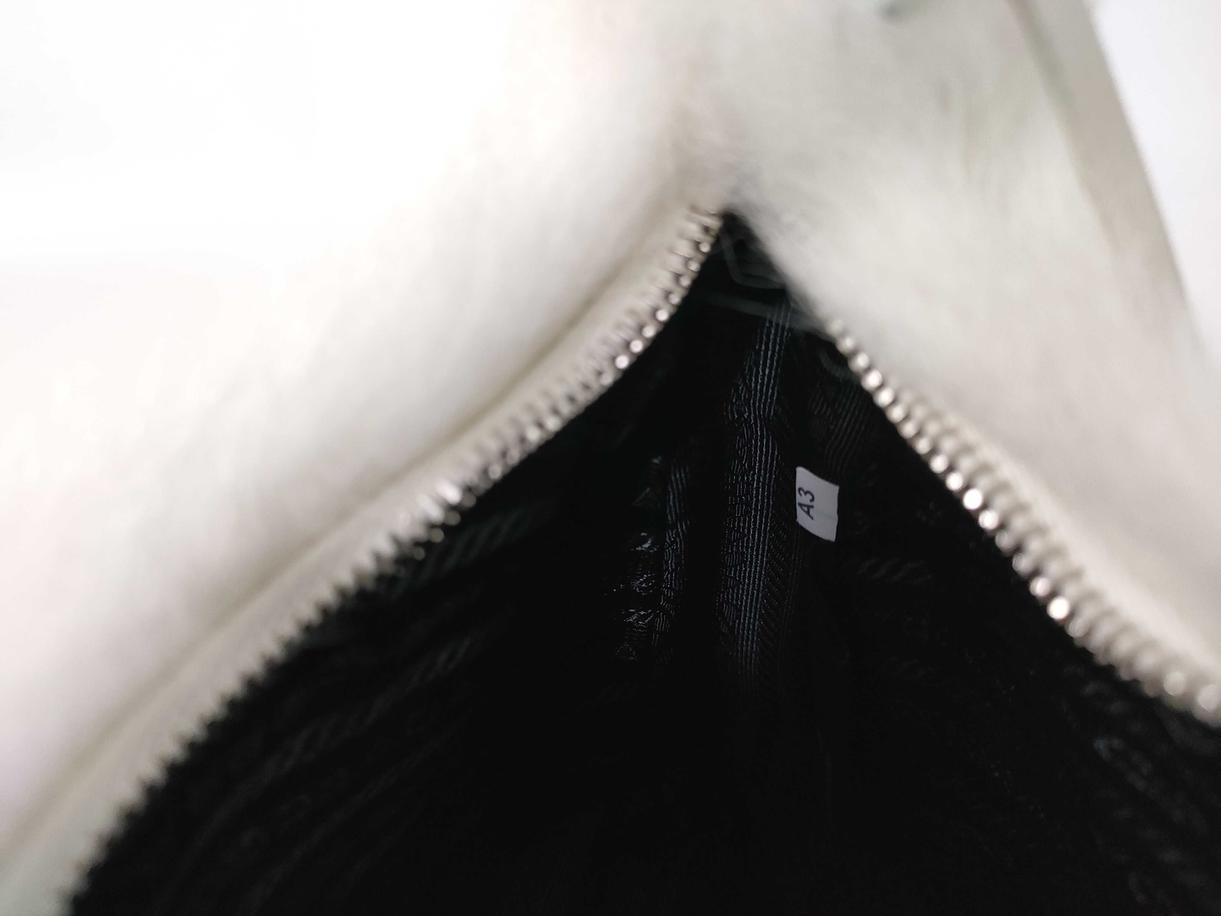 handbag — view 10