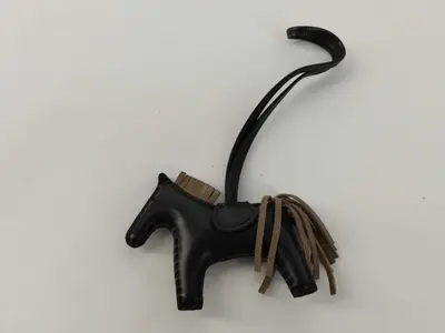 Rodeo Charm (Black)