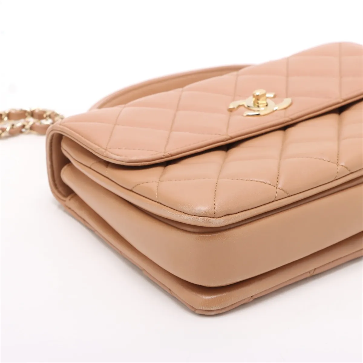 Trendy CC Lambskin 2WAY Handbag Beige Gold Hardware 23179934 23rd Series — view 4