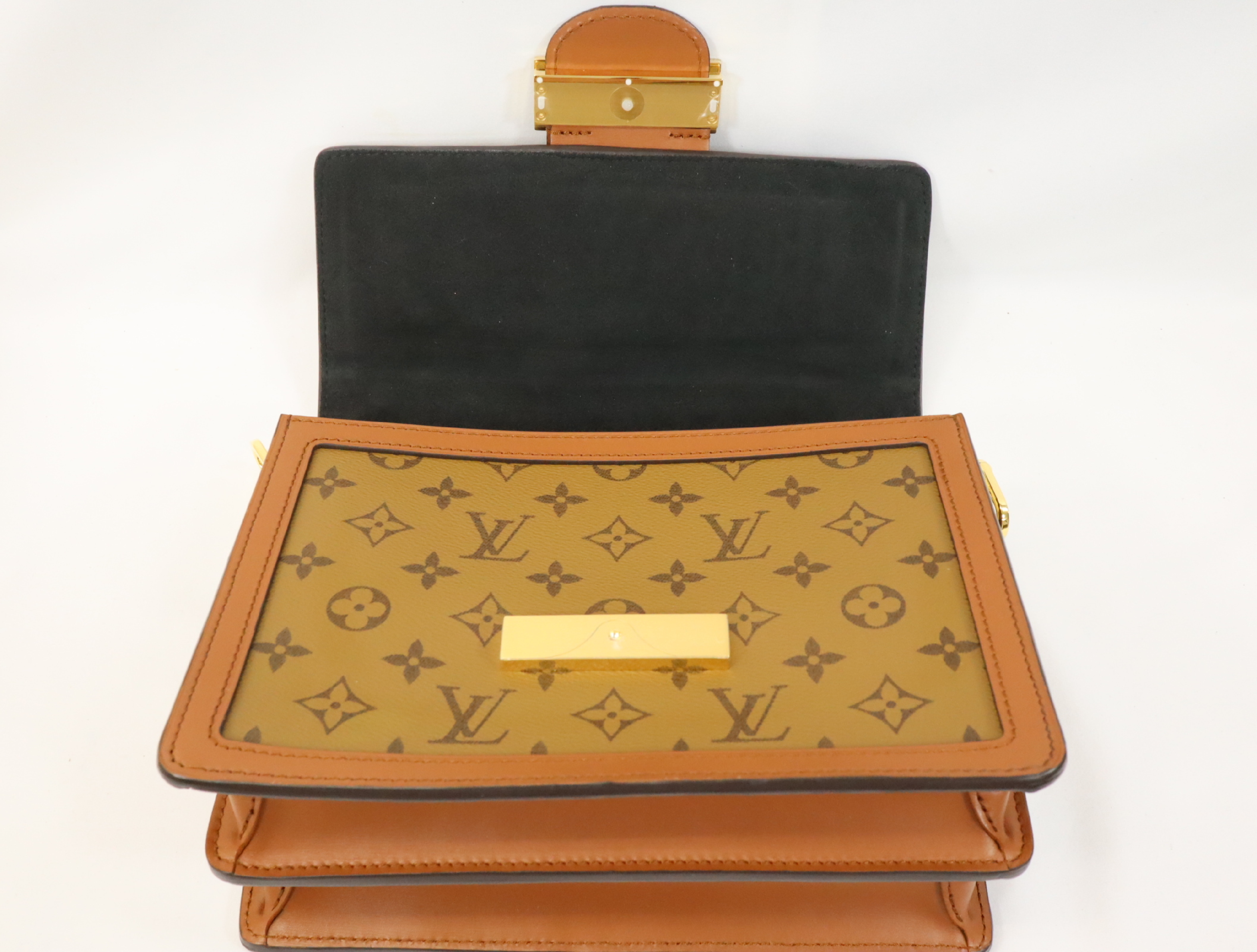 Monogram Reverse Dauphine MM M45958 Shoulder Bag (RFID detected) — view 11