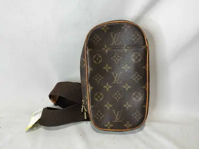 Monogram M51870 Pochette Gange Shoulder Bag