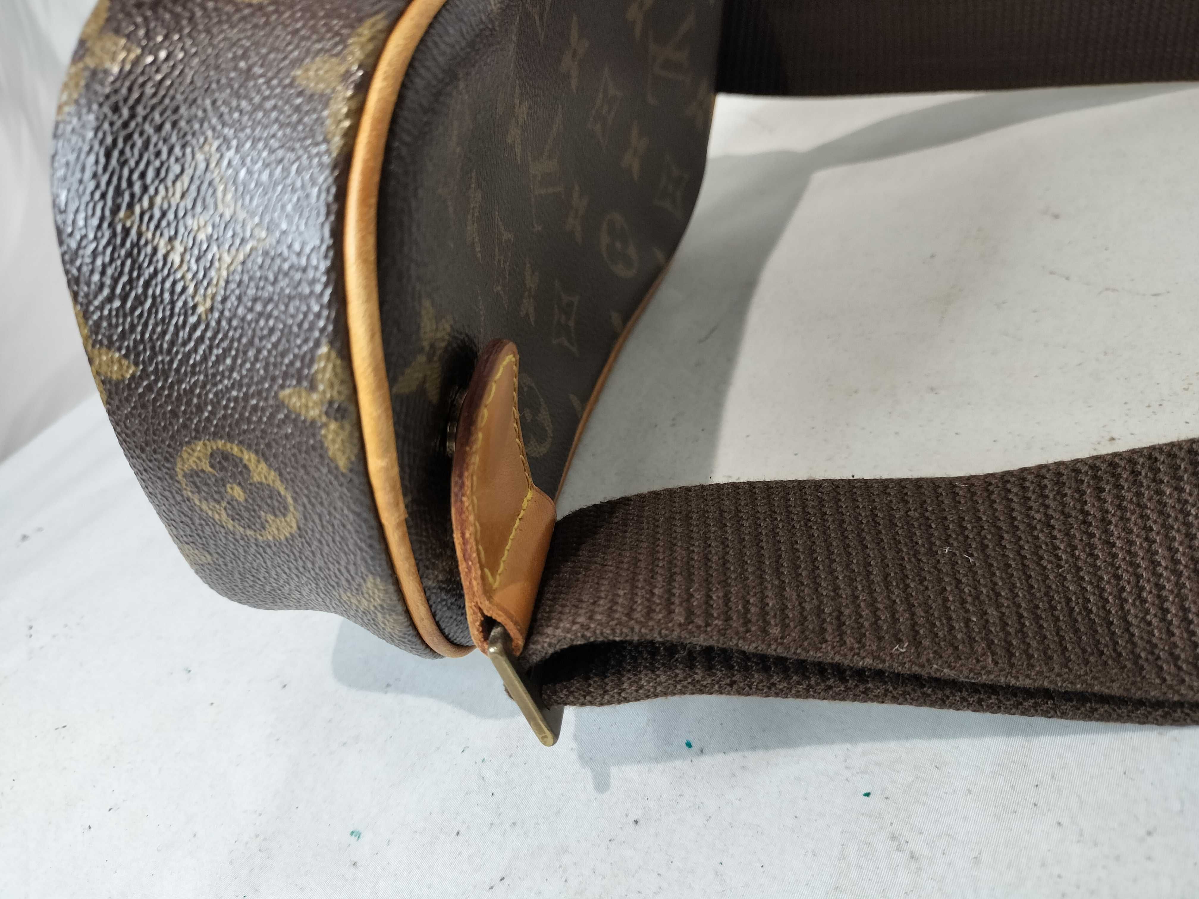 Monogram M51870 Pochette Gange Shoulder Bag — view 5