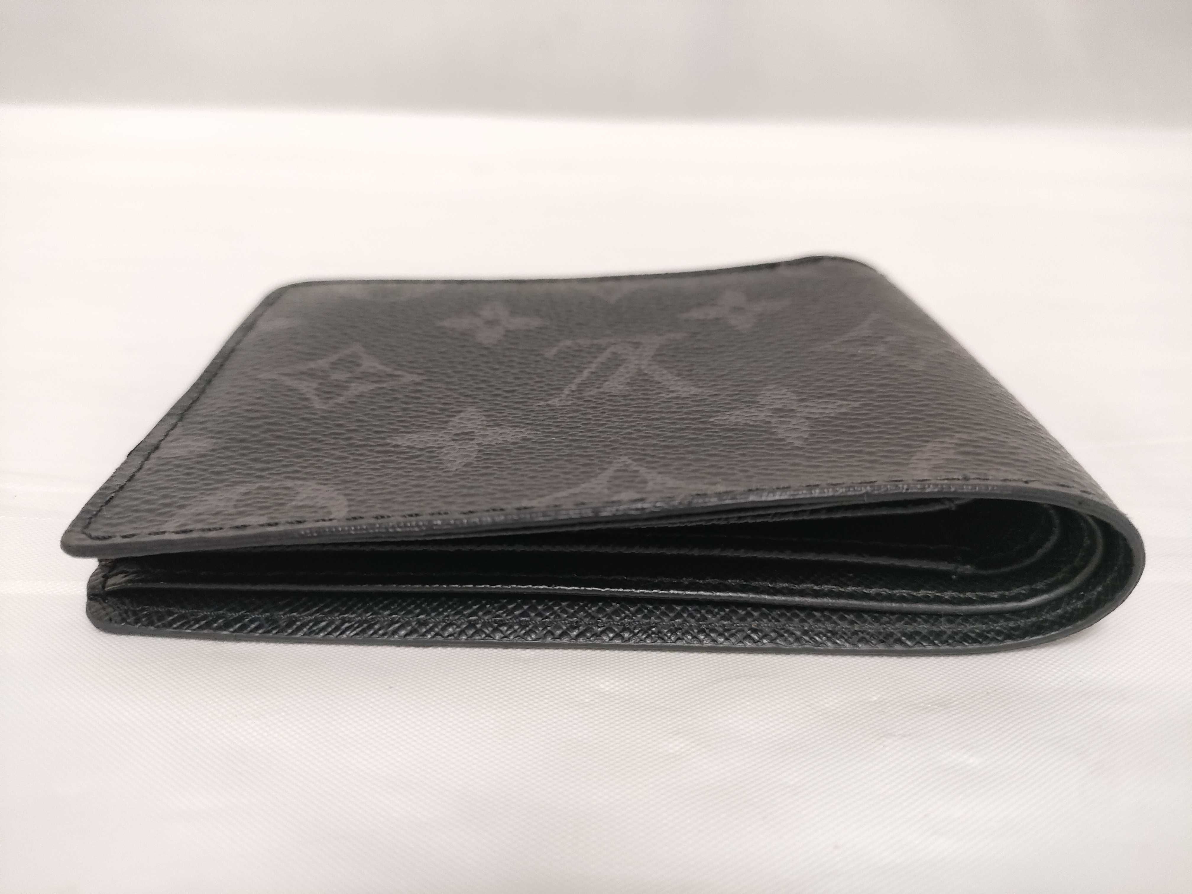 Monogram Eclipse Portefeuille Multiple Small Wallet (with central split) — view 6