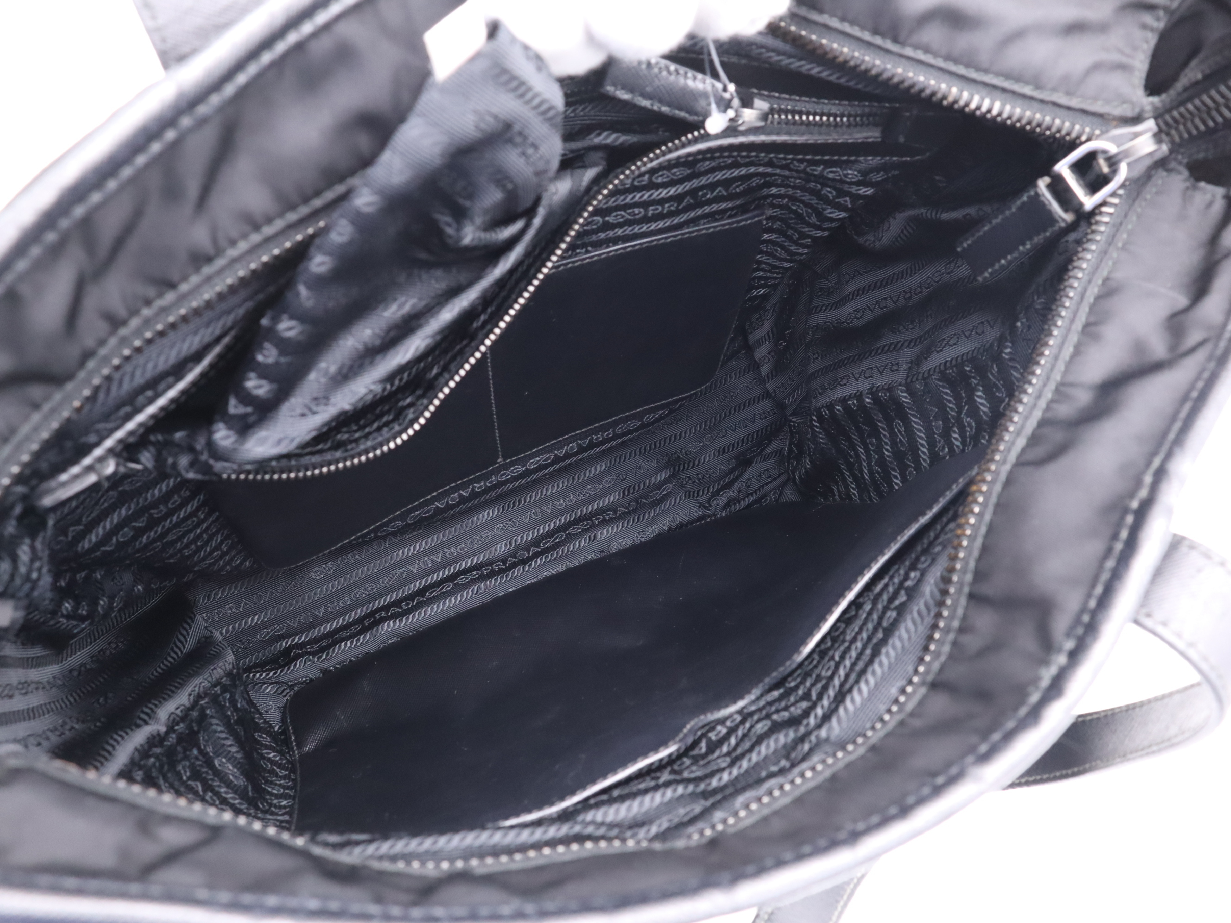 VA0860 Nylon x Leather Triangle Logo Black Silver Hardware Tote Bag with Shoulder Strap and Card Holder — view 11