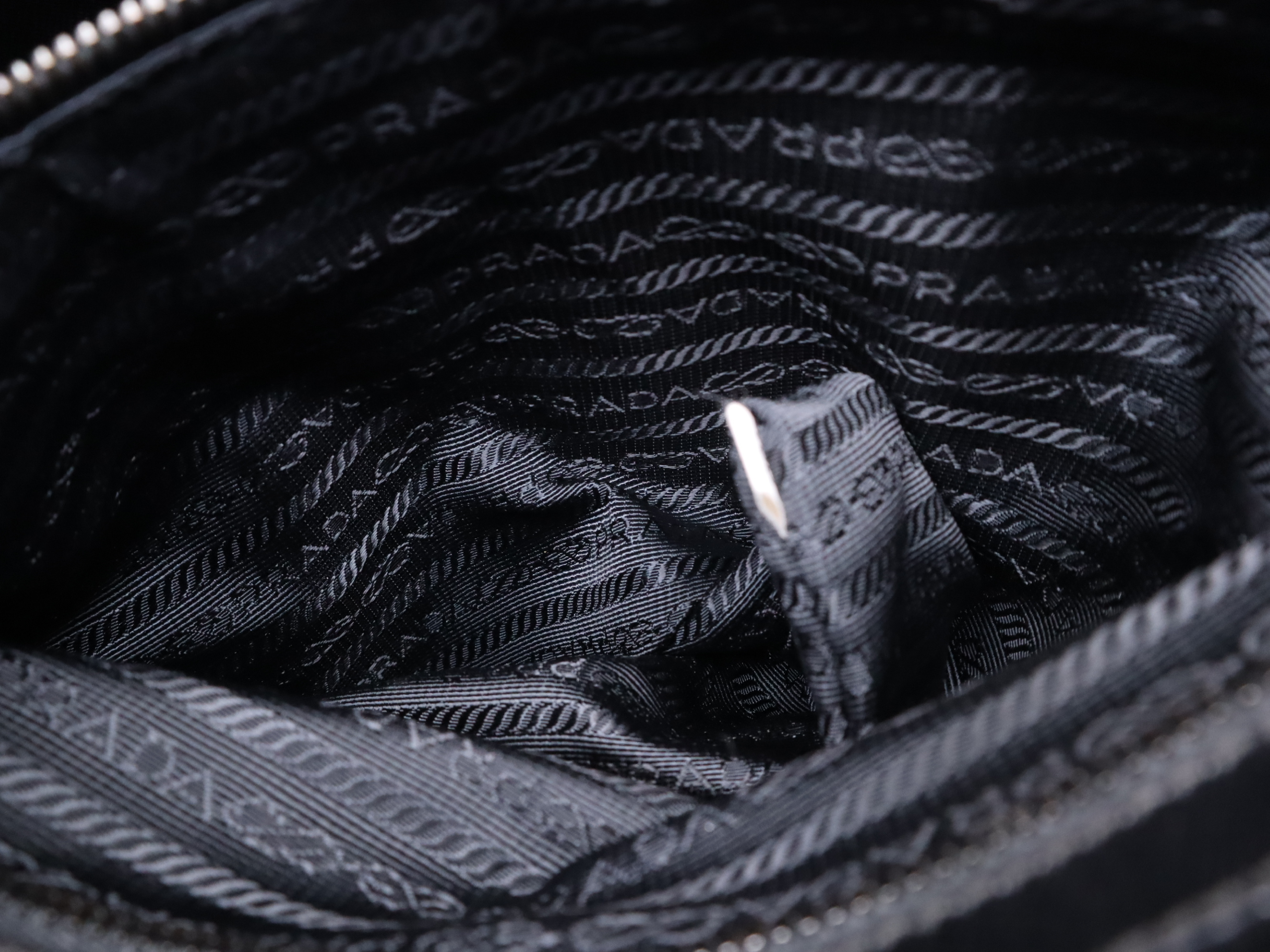 VA0860 Nylon x Leather Triangle Logo Black Silver Hardware Tote Bag with Shoulder Strap and Card Holder — view 12