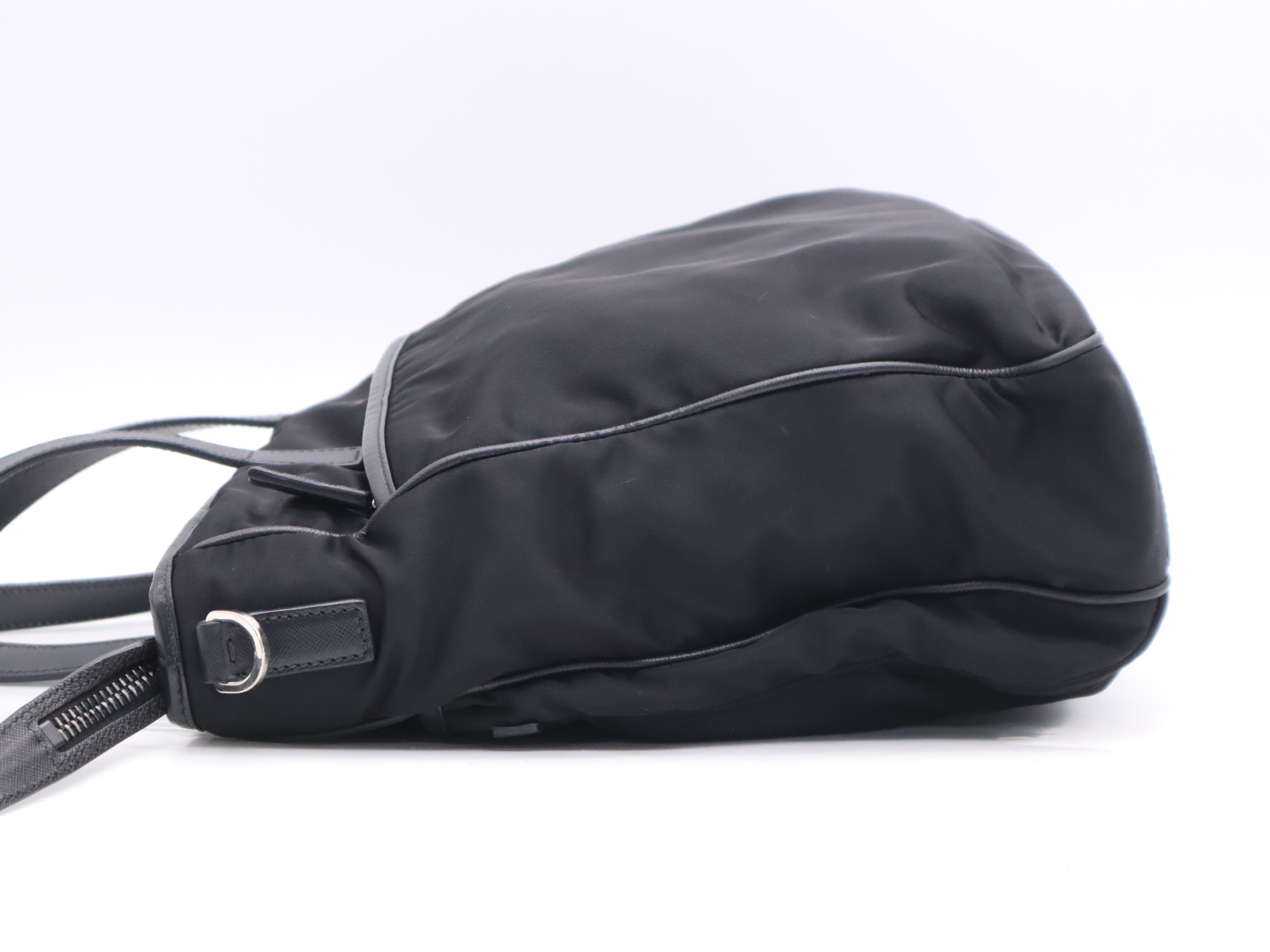 VA0860 Nylon x Leather Triangle Logo Black Silver Hardware Tote Bag with Shoulder Strap and Card Holder — view 3
