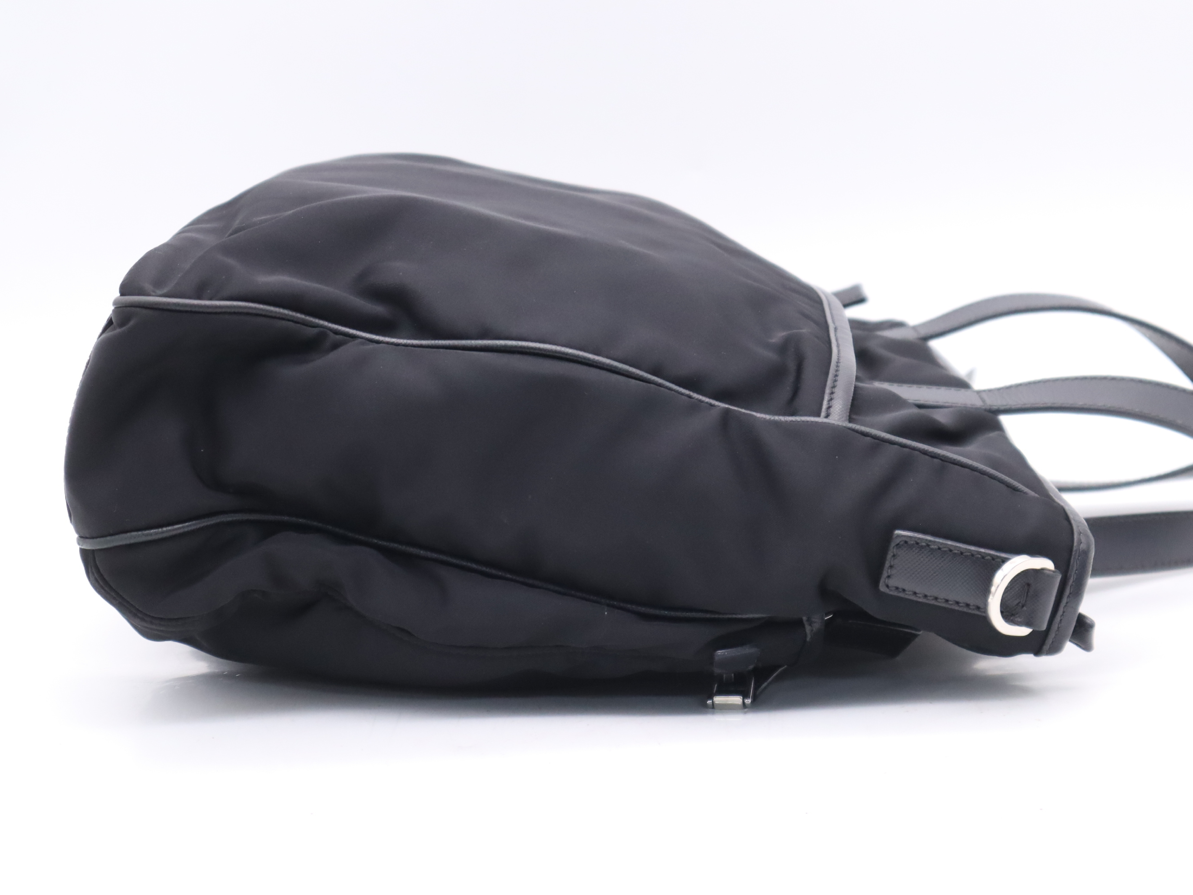 VA0860 Nylon x Leather Triangle Logo Black Silver Hardware Tote Bag with Shoulder Strap and Card Holder — view 5