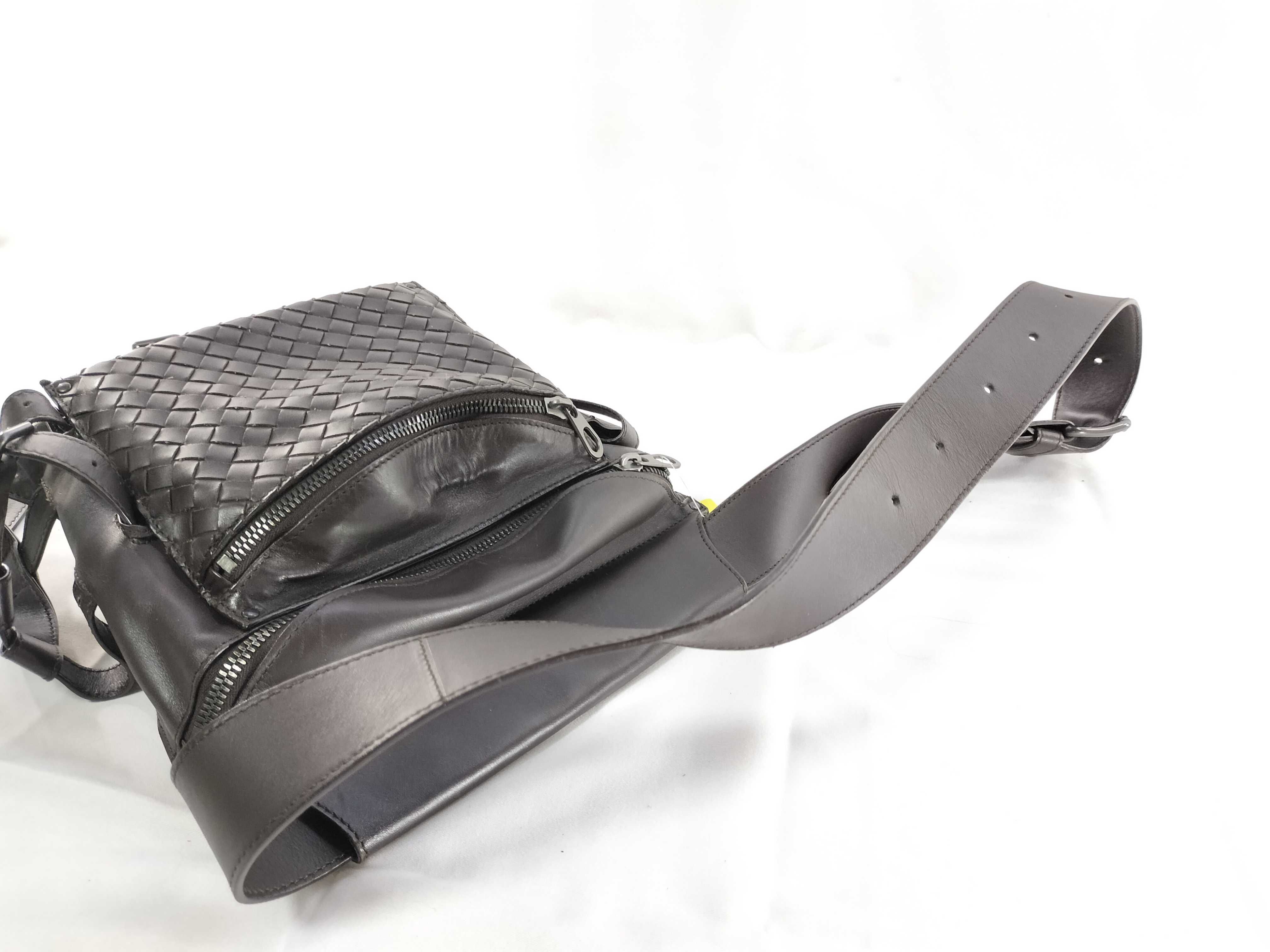 Intrecciato Belt Bag Shoulder Bag — view 4