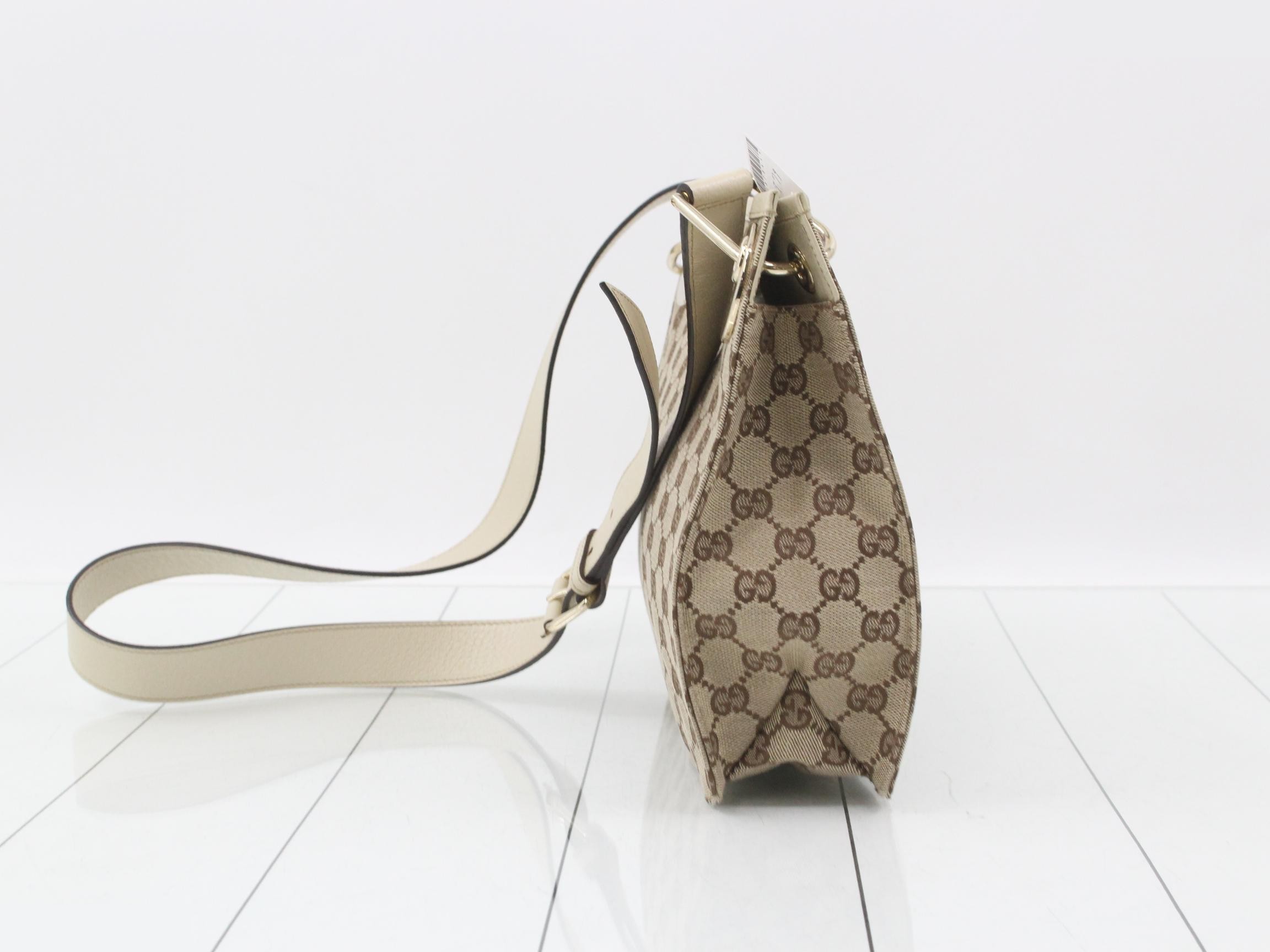 GG Canvas (Bag) - Shoulder Bag — view 3