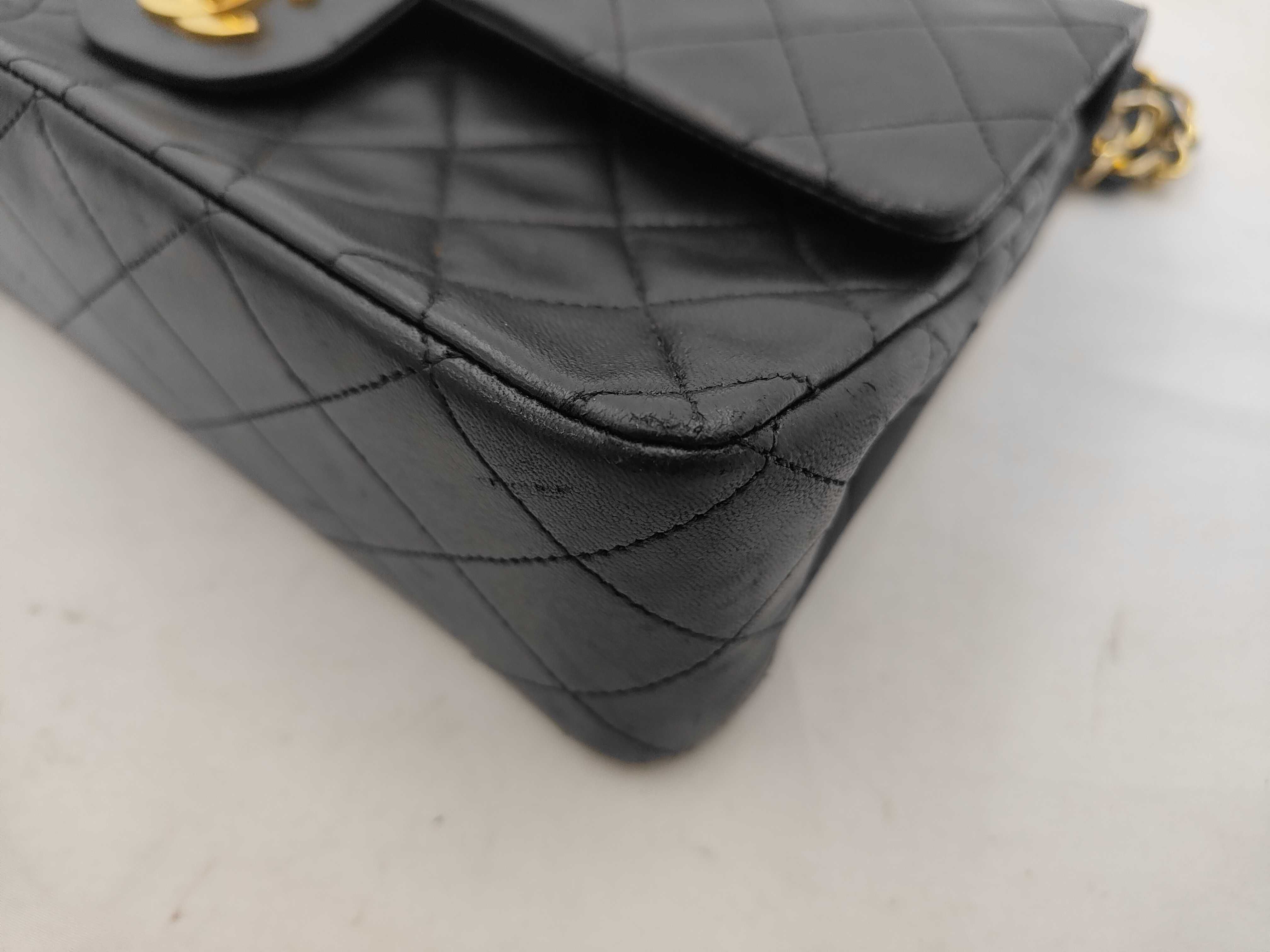 Matelassé 25 Lambskin Double Flap Double Chain Shoulder Bag — view 5