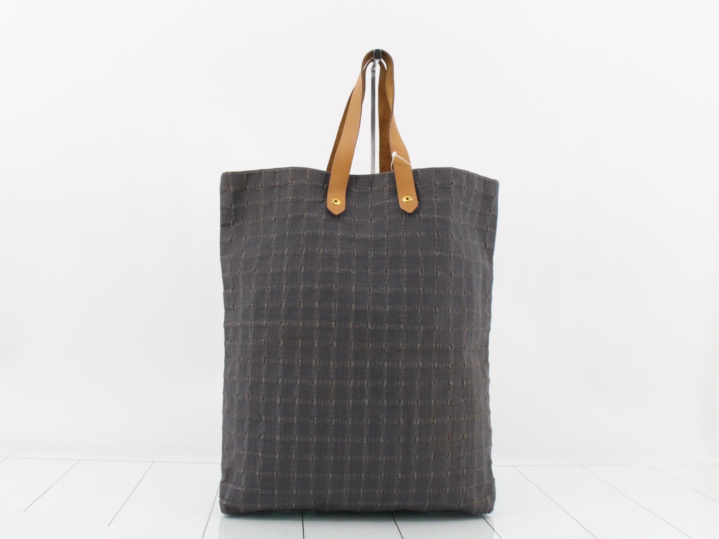 Tote bag — view 2