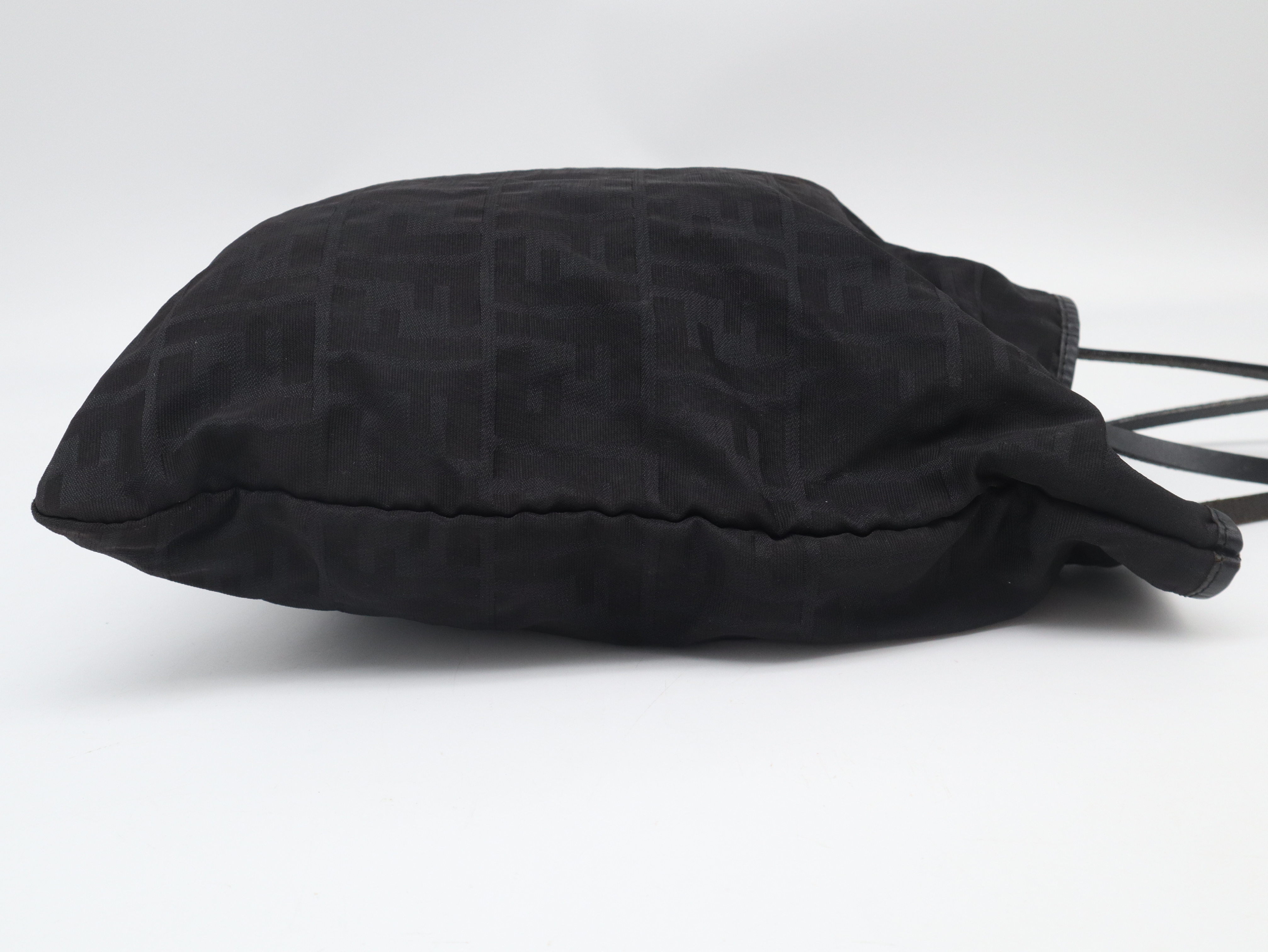 Zucca Tote Bag, Black, with Dust Bag. — view 4