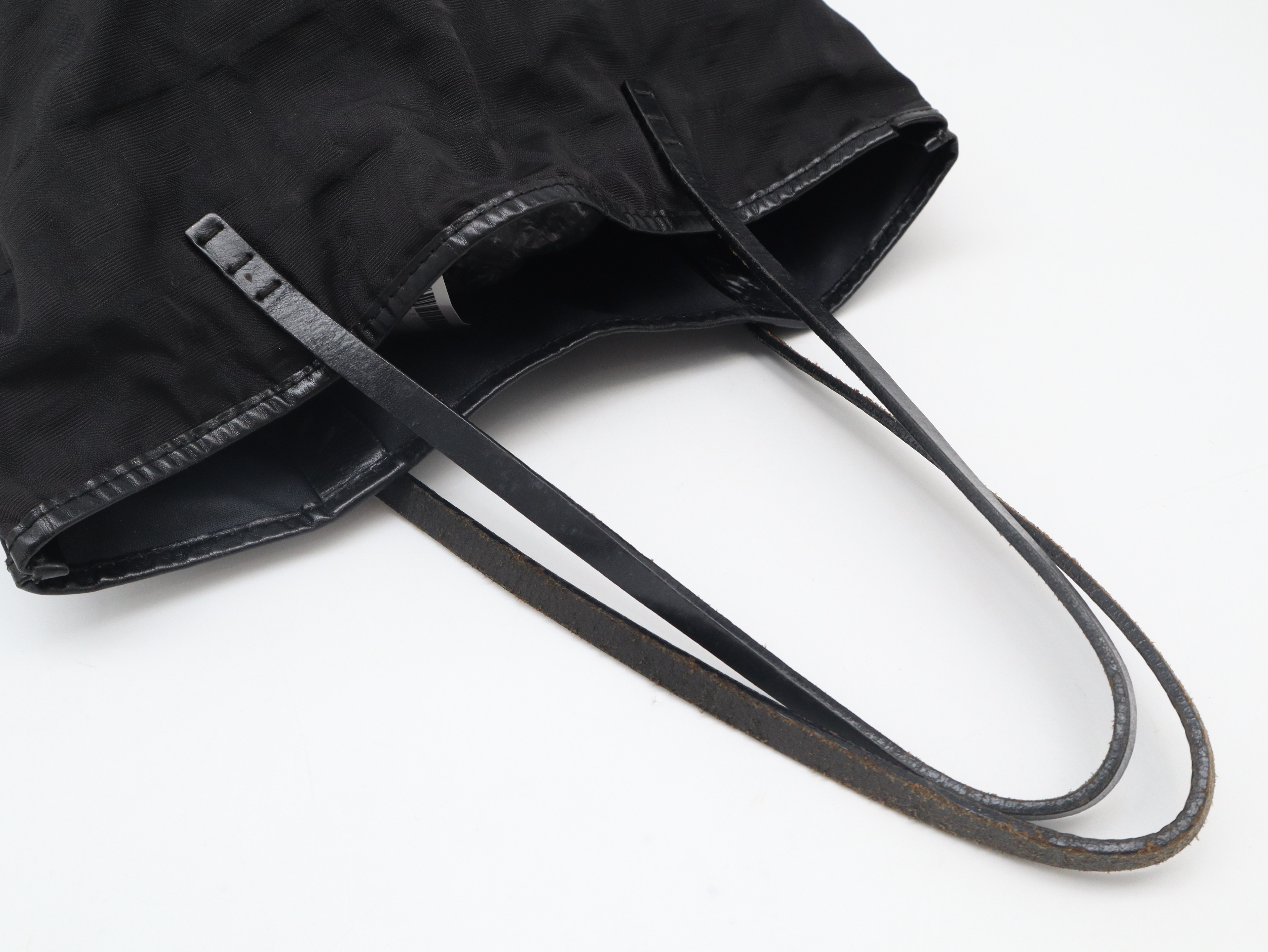 Zucca Tote Bag, Black, with Dust Bag. — view 6