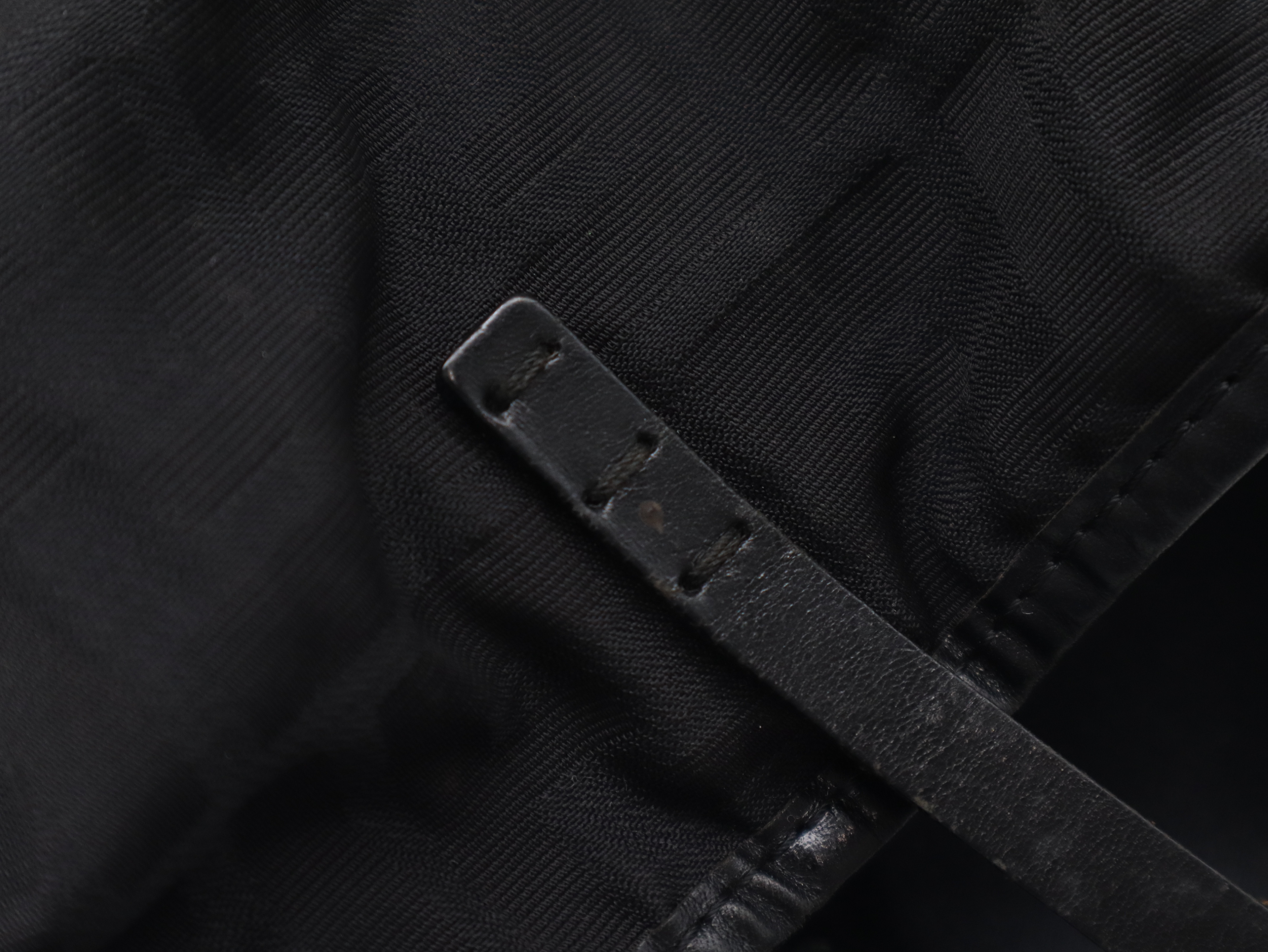 Zucca Tote Bag, Black, with Dust Bag. — view 7