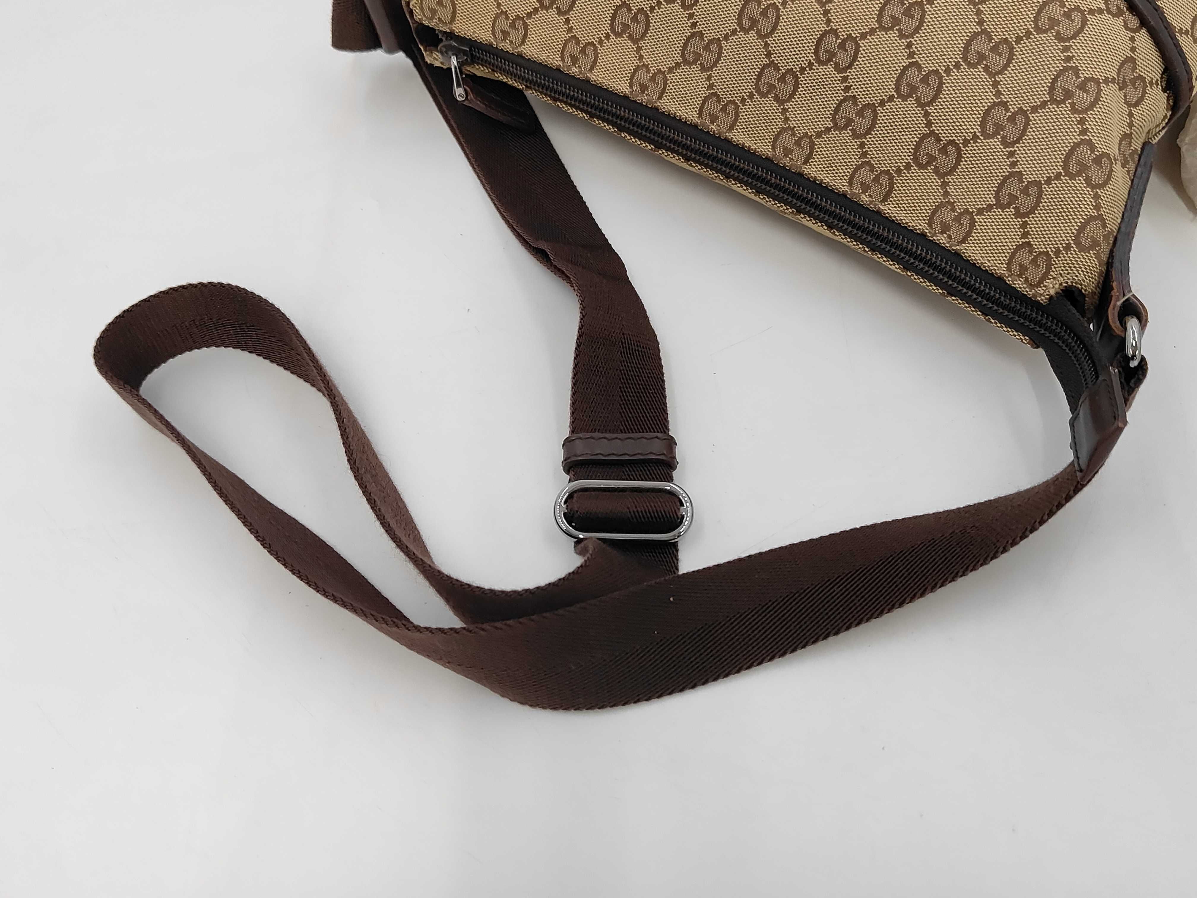 GG Canvas Shoulder Bag, Brown, 145857 — view 5