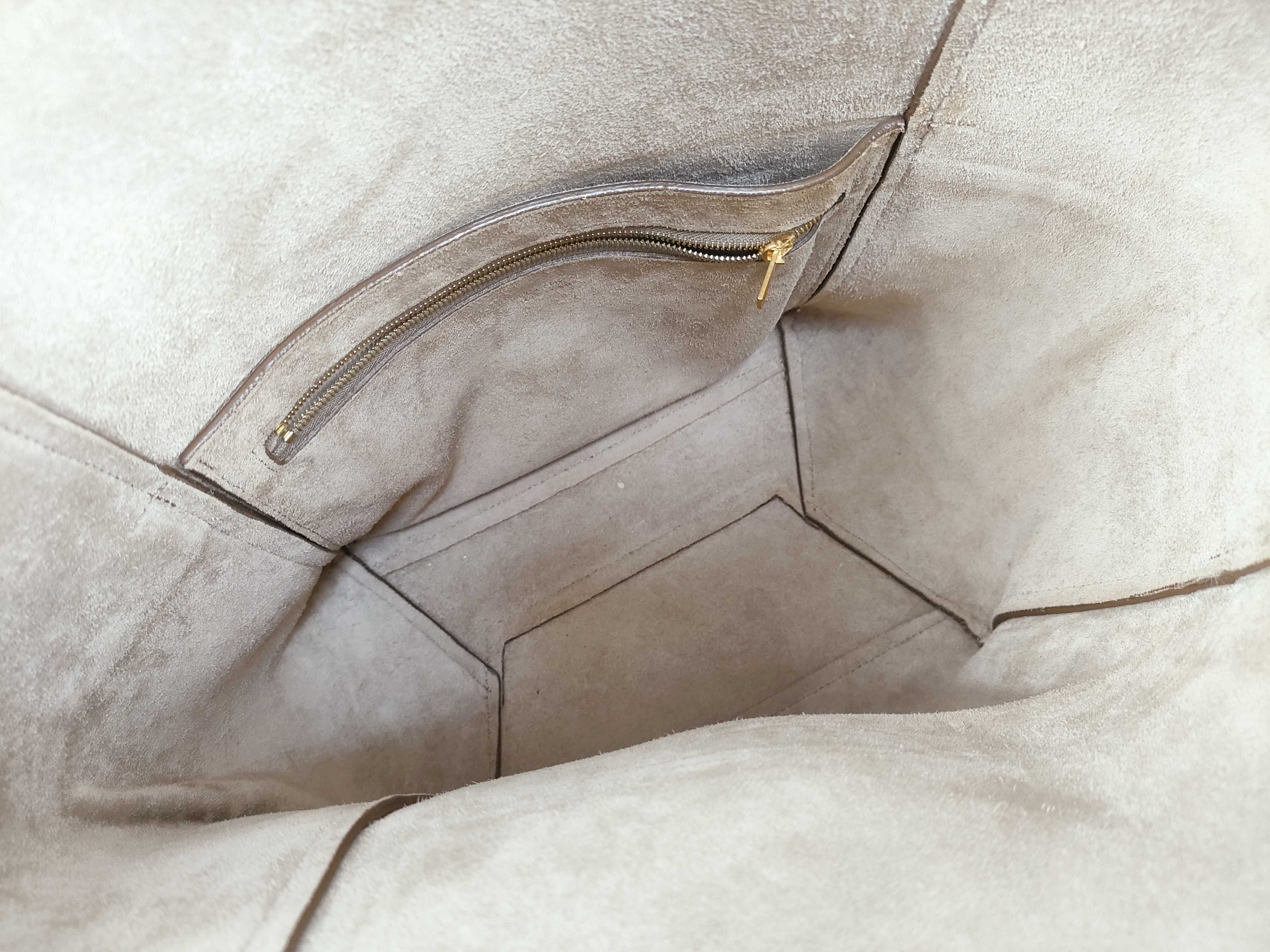 Sangle Bucket Shoulder Bag — view 11