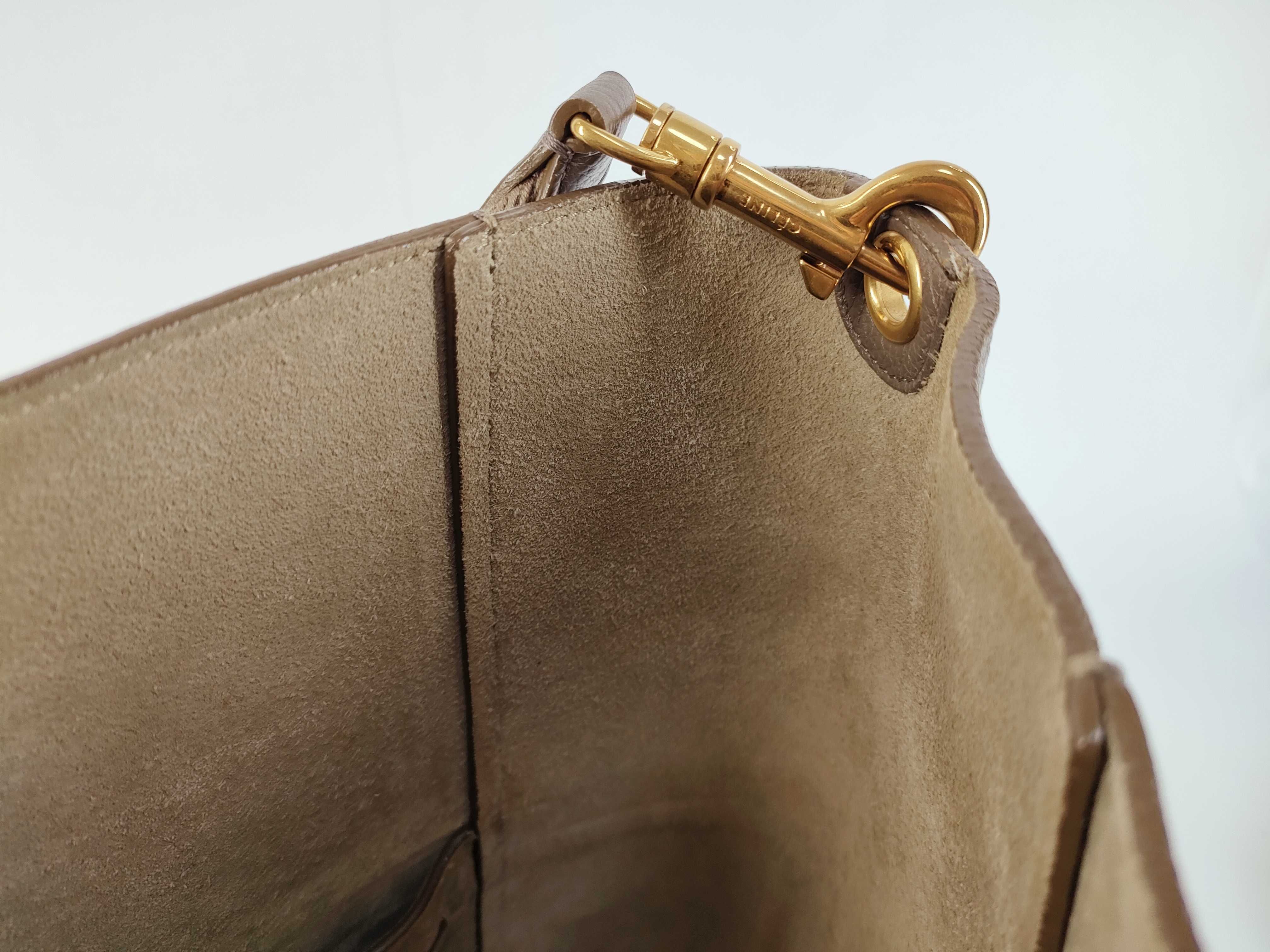 Sangle Bucket Shoulder Bag — view 10
