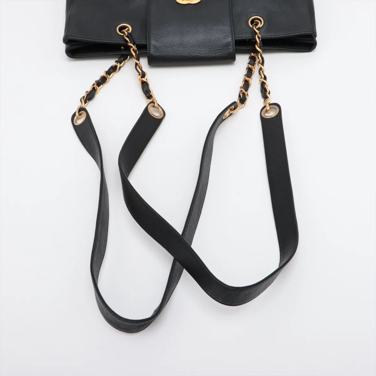 Cocomark caviar skin chain tote bag black gold hardware 4653199 4th series — view 5