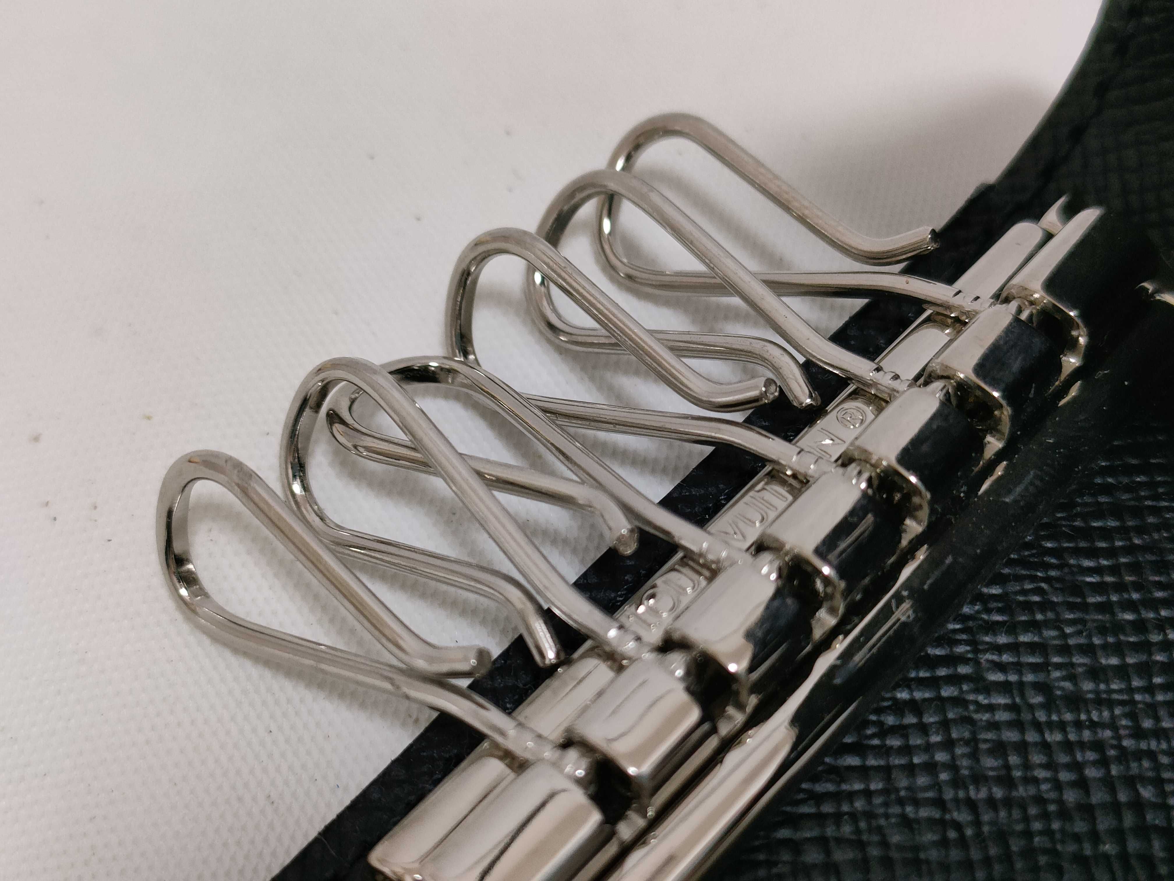Damier 6-Key Case/Key Holder (IY8948) Key Case — view 10