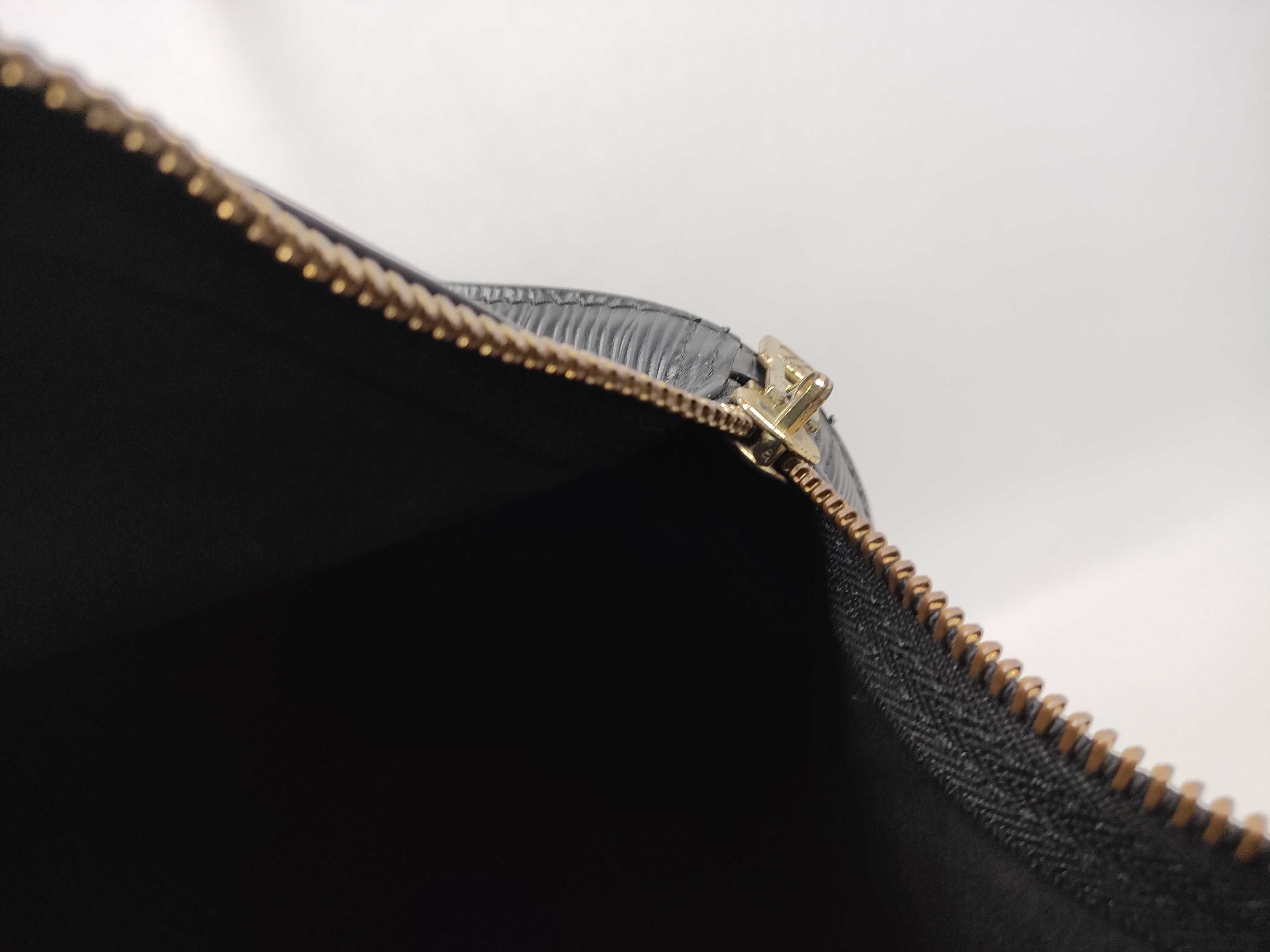 Epi Keepall 45 Epi Noir Boston Bag — view 13