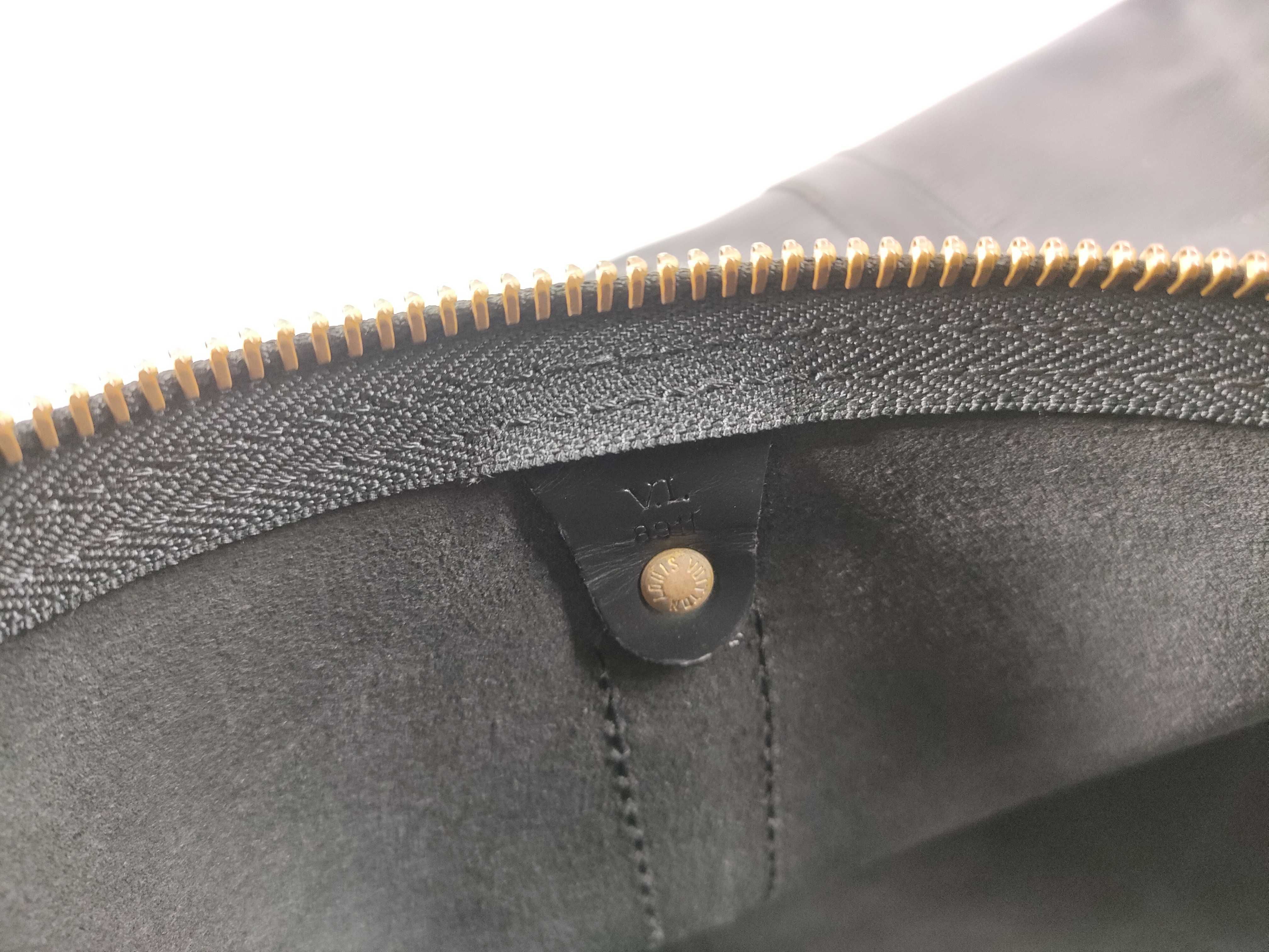 Epi Keepall 45 Epi Noir Boston Bag — view 14