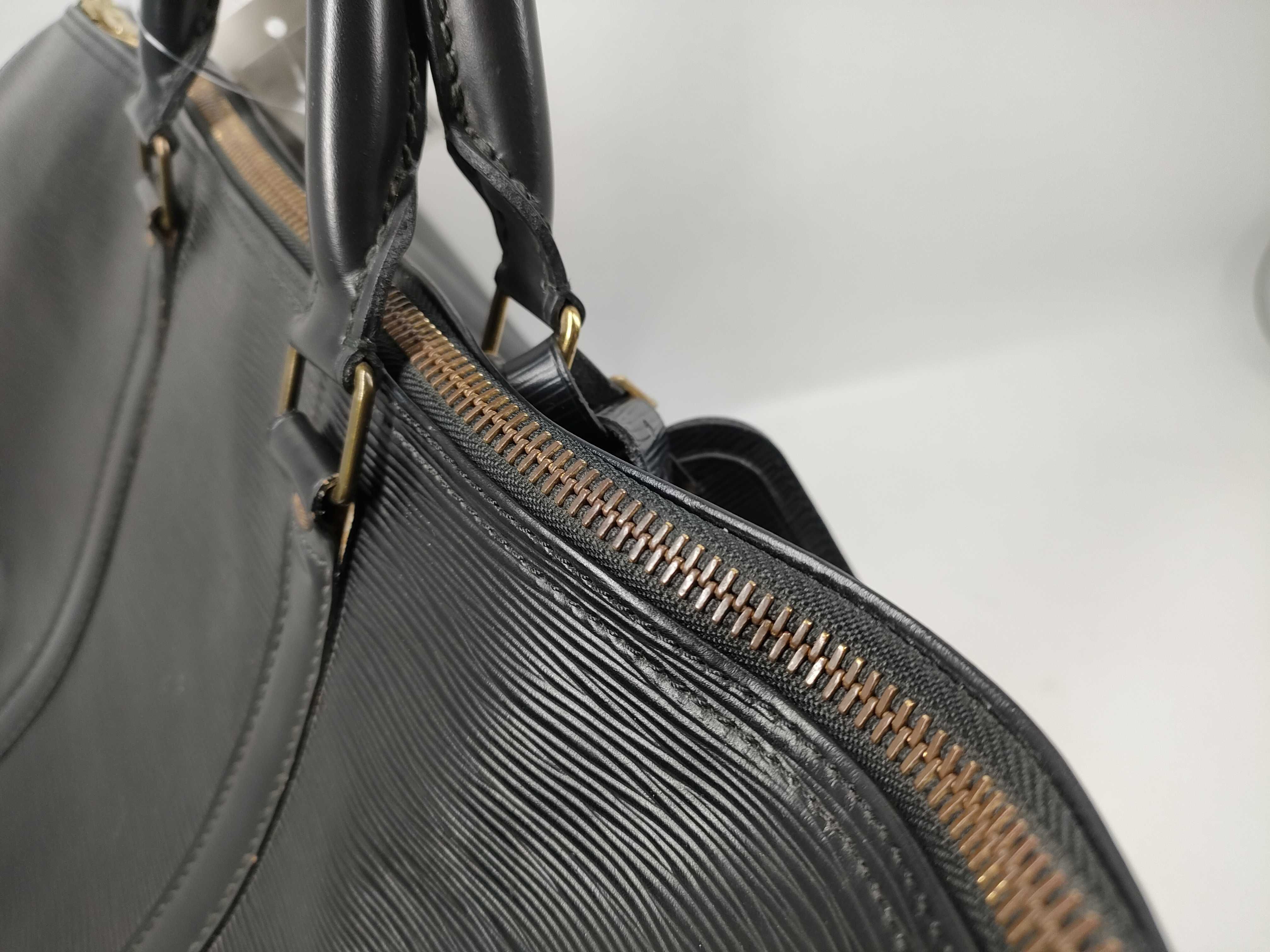 Epi Keepall 45 Epi Noir Boston Bag — view 6