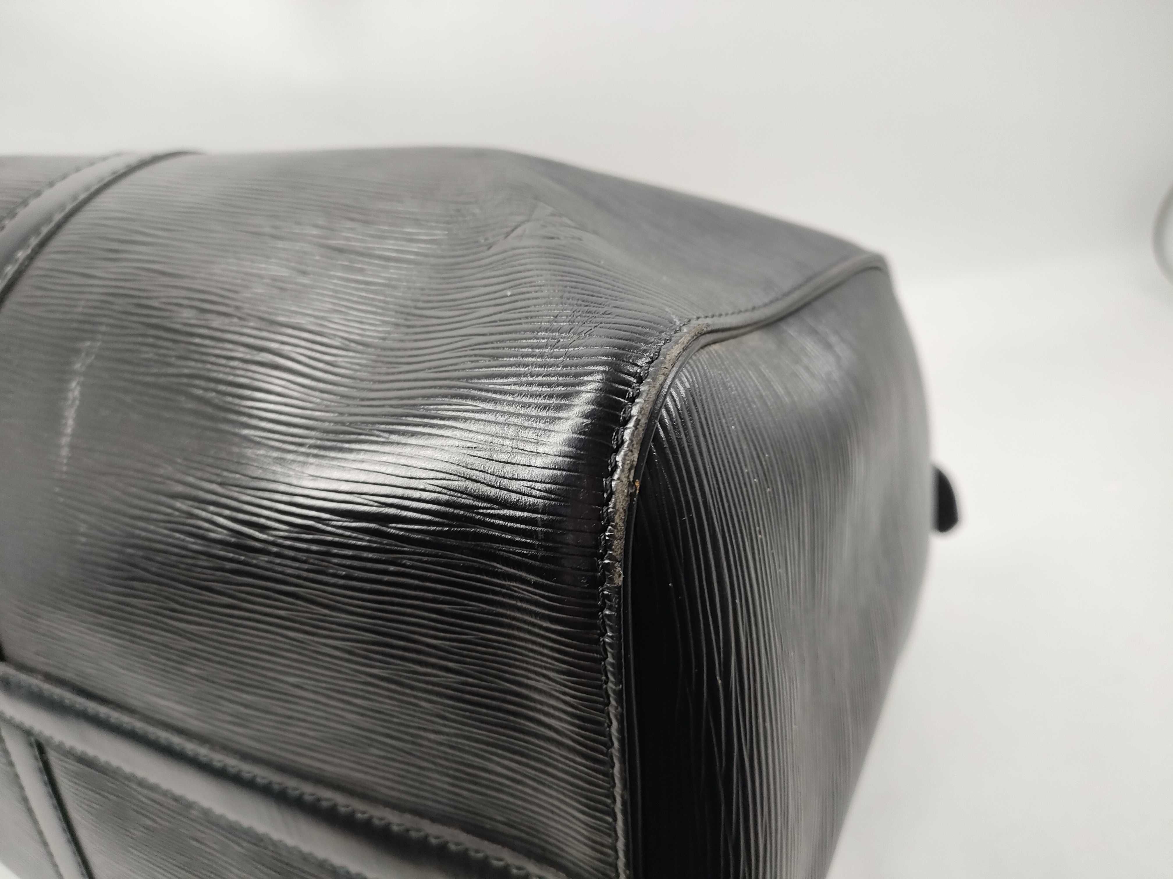 Epi Keepall 45 Epi Noir Boston Bag — view 10