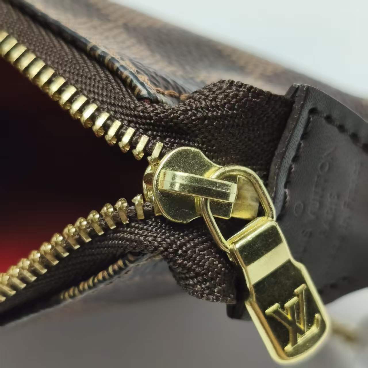 【*Shipped from: China*】LOUIS VUITTON Mini Pochette Accessoires PU Handbag — view 7