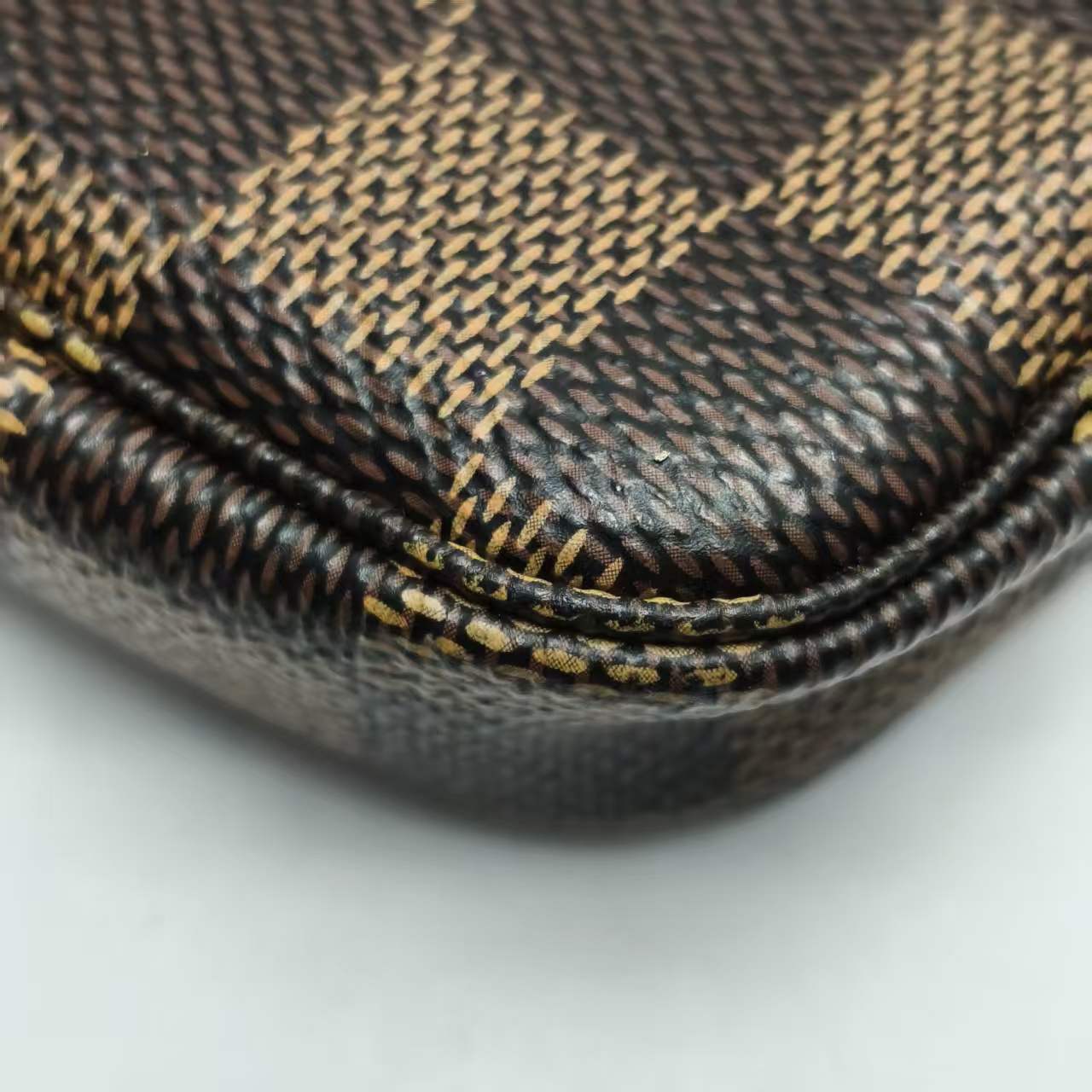 【*Shipped from: China*】LOUIS VUITTON Mini Pochette Accessoires PU Handbag — view 9
