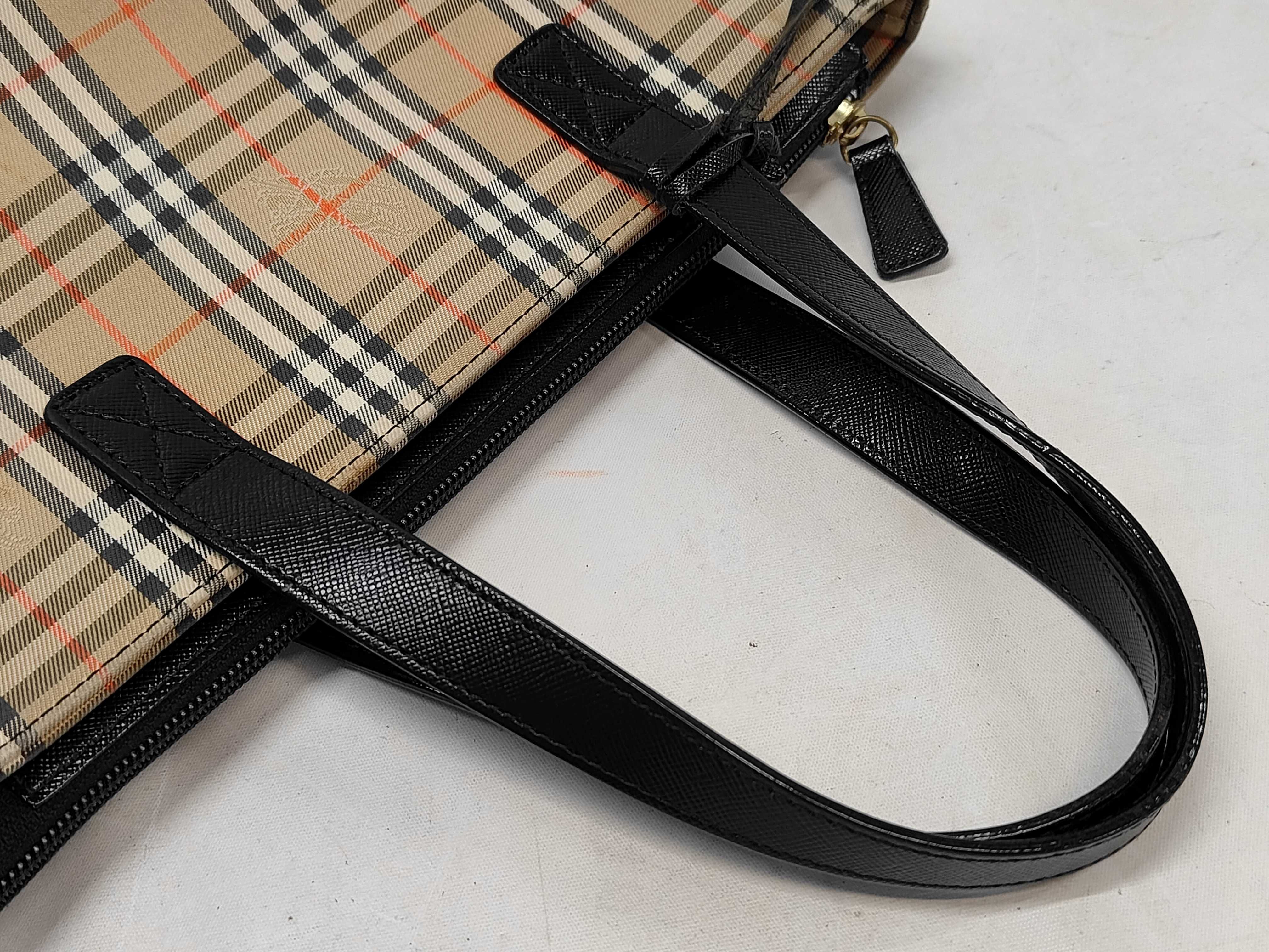 handbag, Nova check pattern. — view 3
