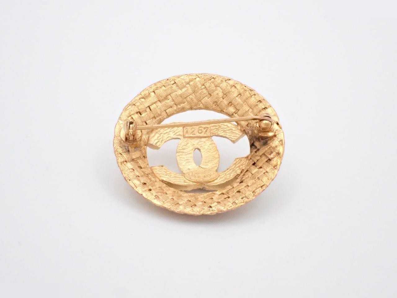 Coco Mark Gold Brooch 2 9 — view 2