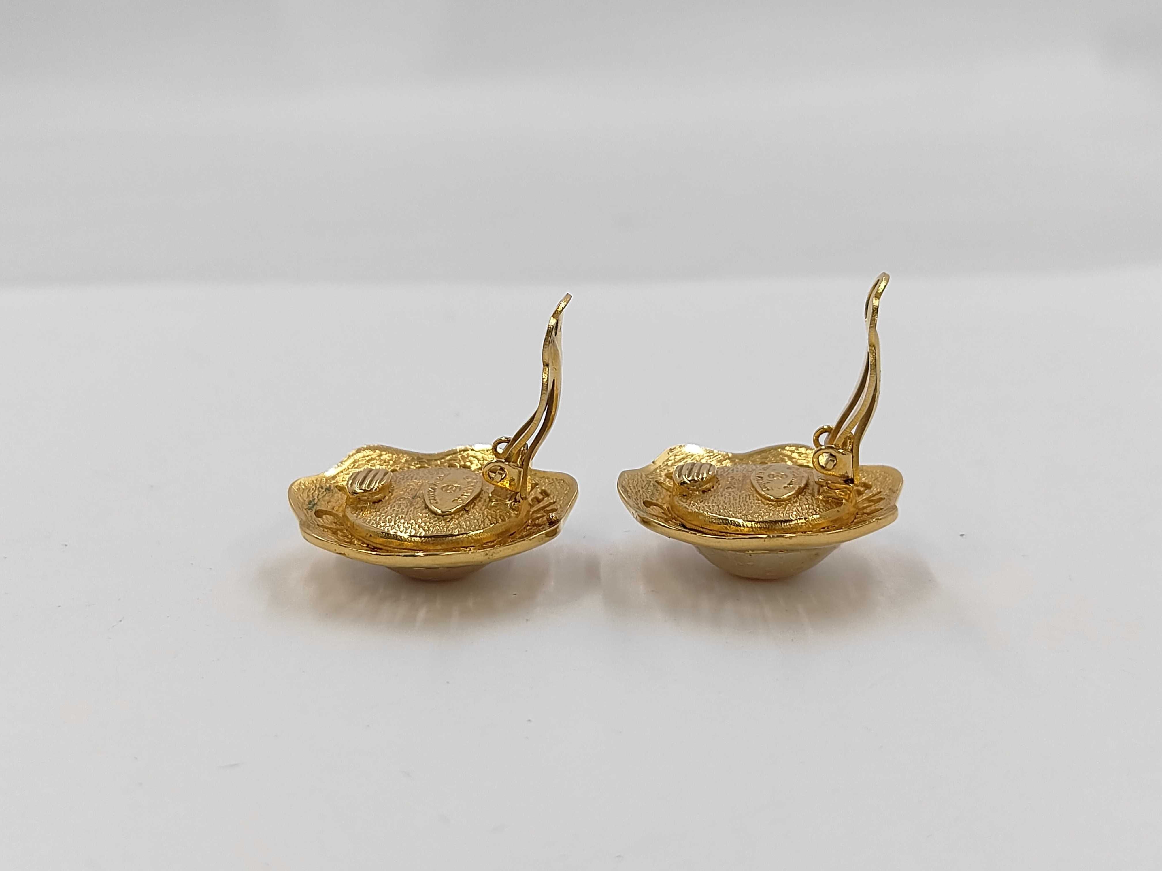 brand jewelry earrings, pearl earrings. — view 3