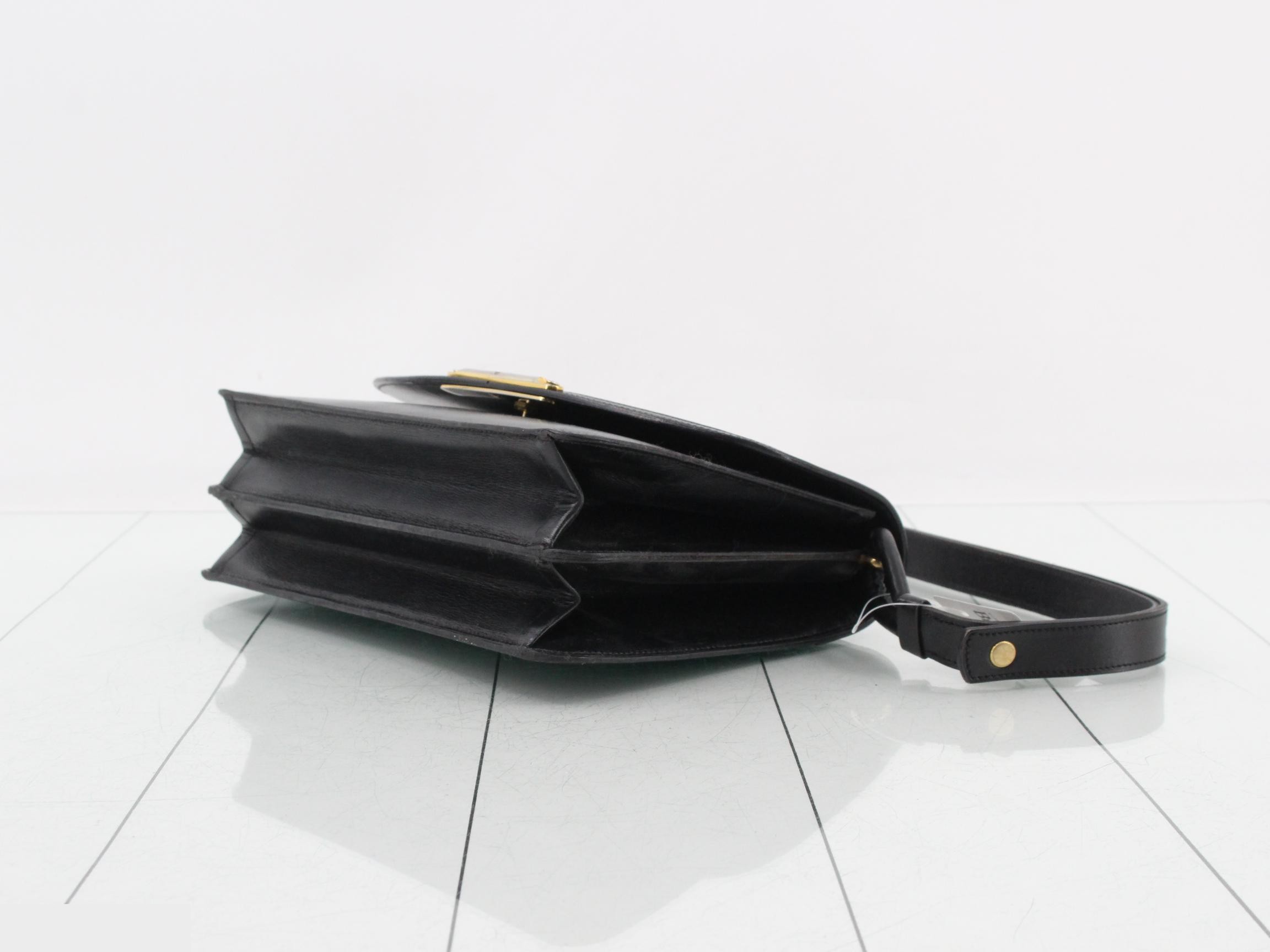 Other lines: Bags/Shoulder bags, Leather, Black — view 6