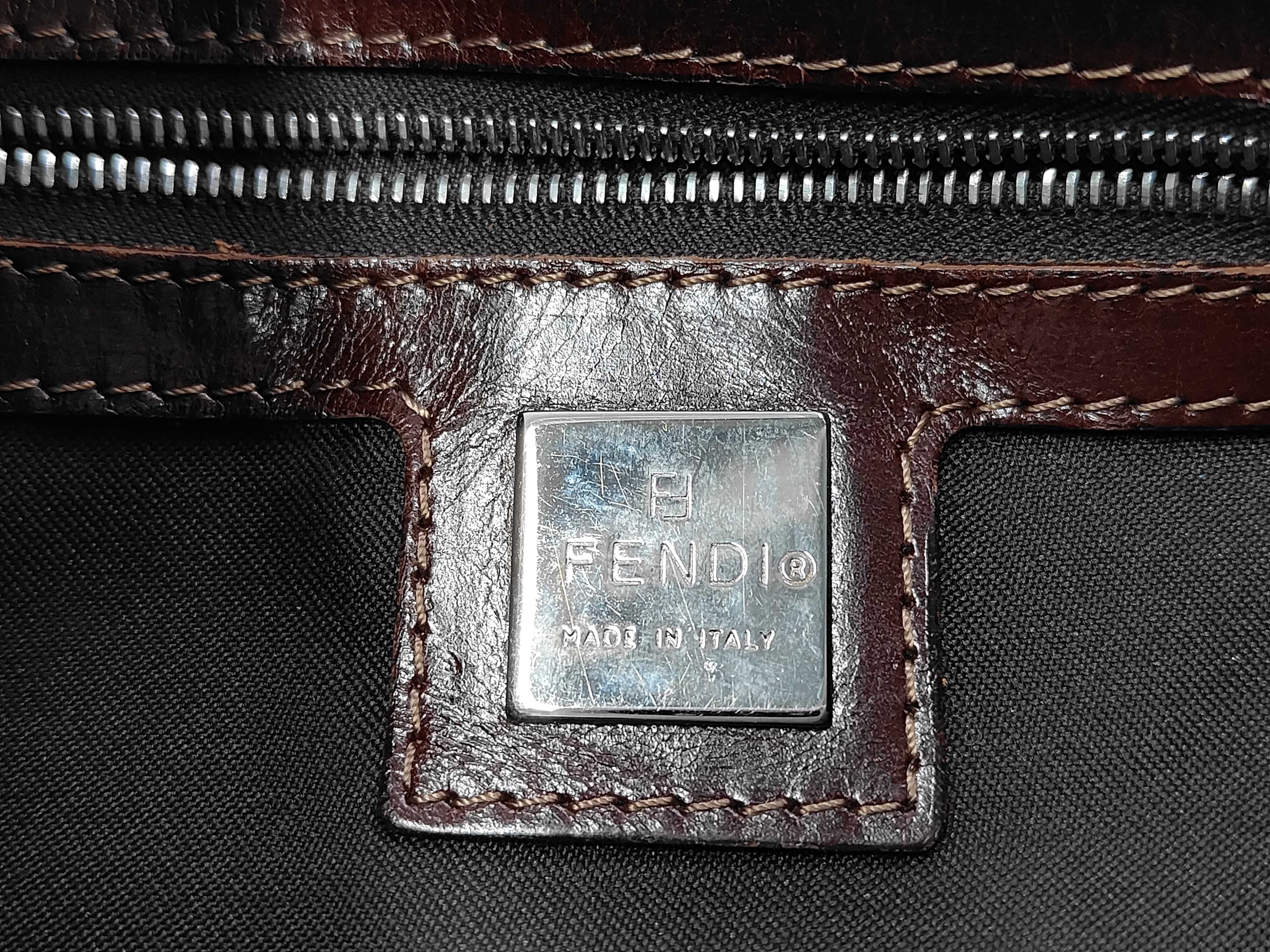 Mamma Baguette Corduroy Shoulder Bag — view 9