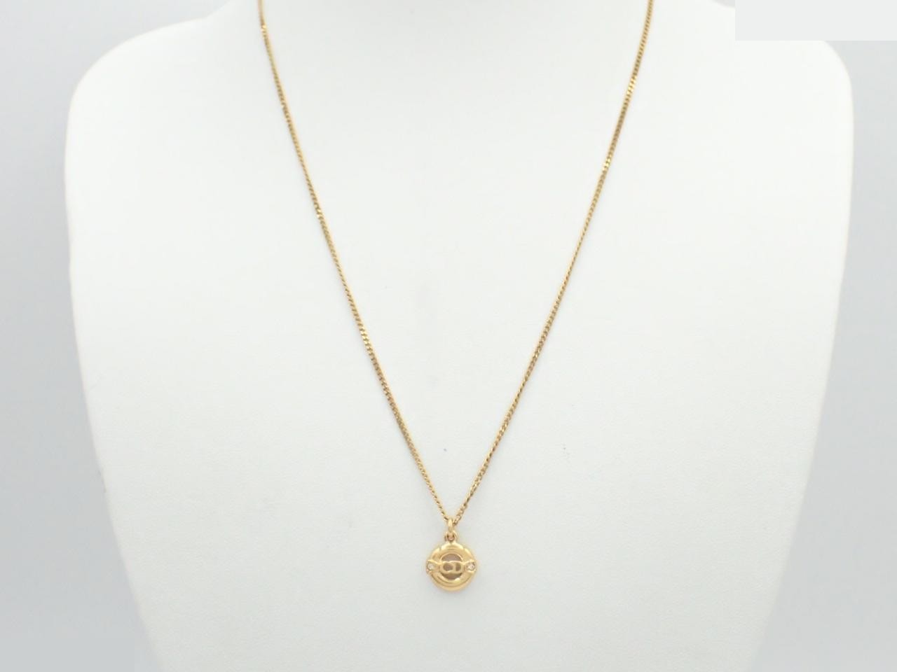 Other lines: Precious metals, necklaces, pendants, chain approximately 46cm. — view 3