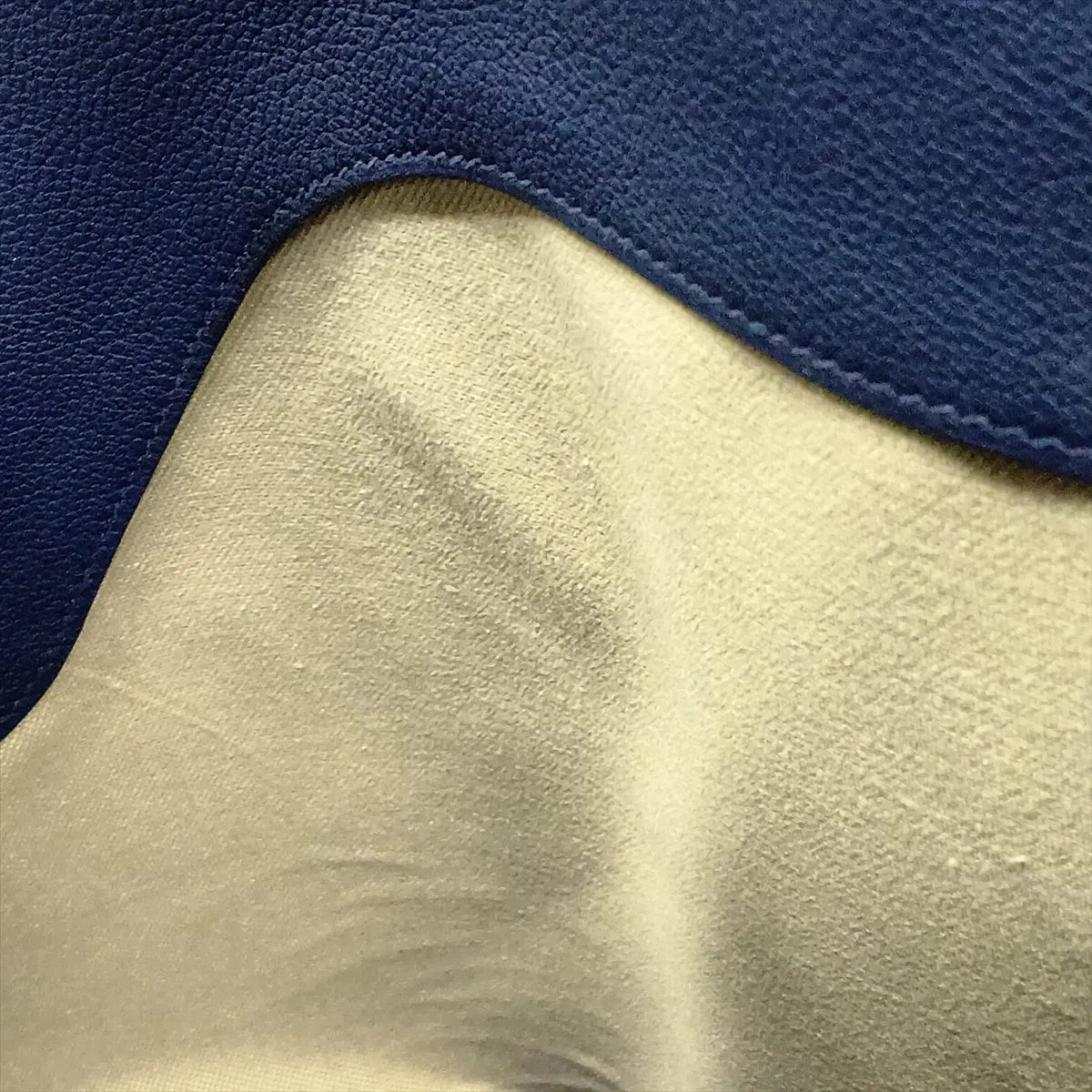 [Individually packaged] Hermes Bolide 1923 45 Casaque Togo x Evercolor Blue Saphir x Jaune Naple Silver Hardware B: 2023 — view 13